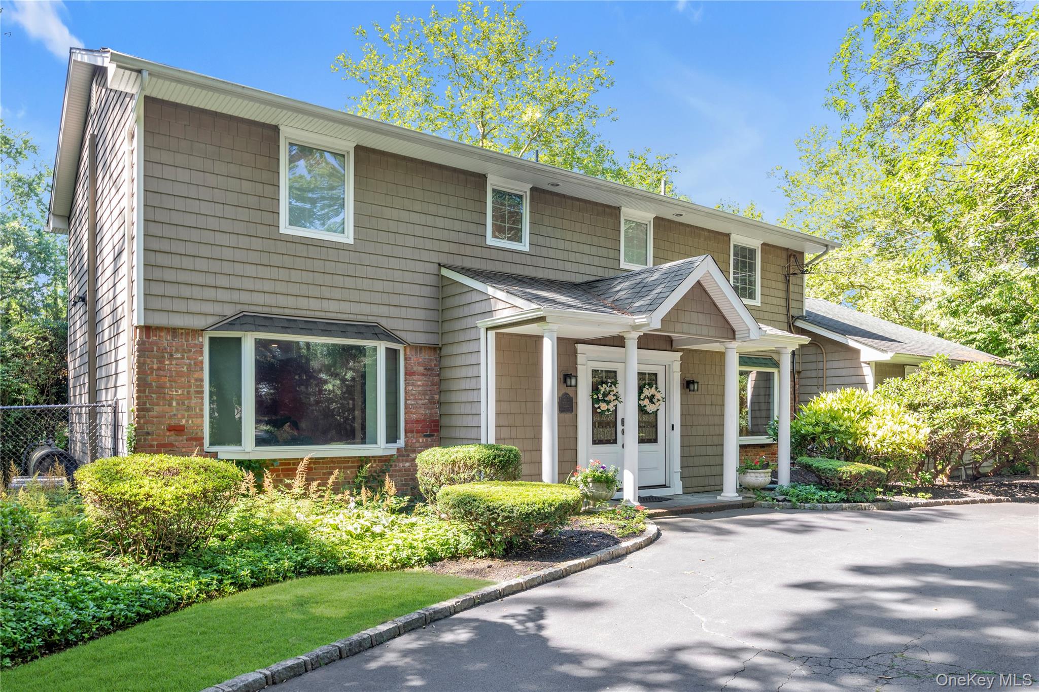 8 Lisa Drive, Dix Hills, NY 11746