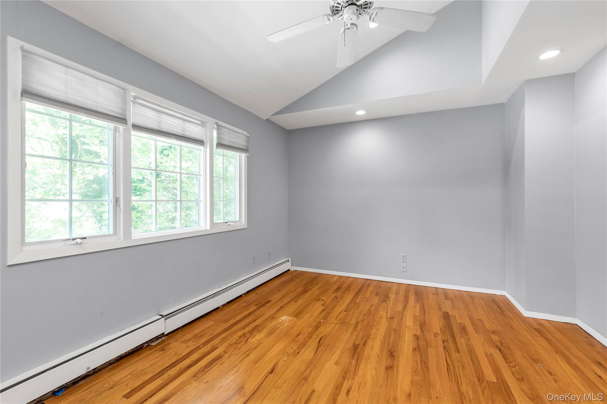 8 Lisa Drive, Dix Hills, NY 11746