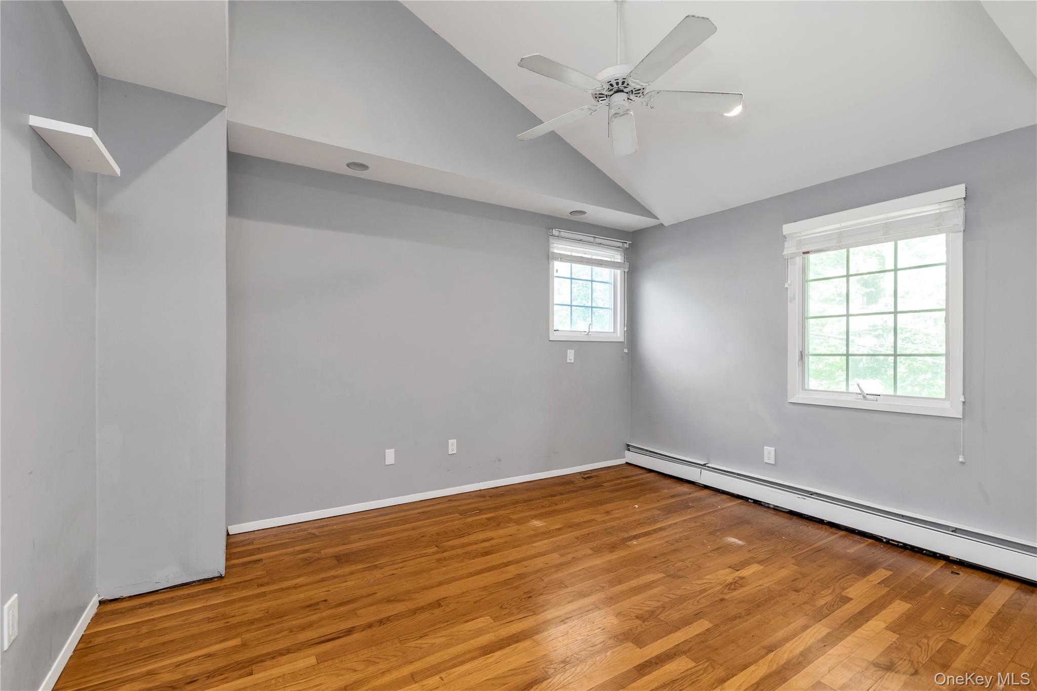 8 Lisa Drive, Dix Hills, NY 11746