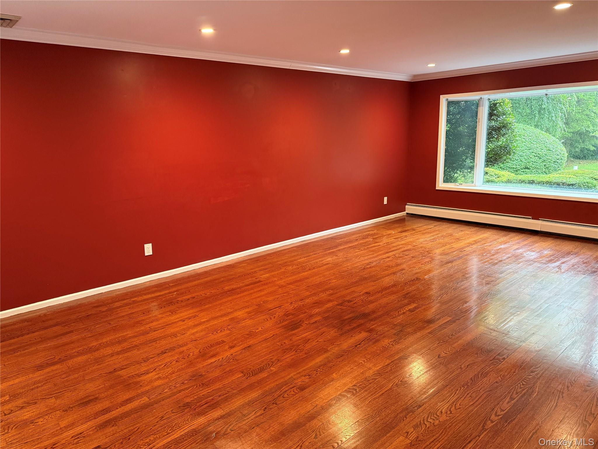 8 Lisa Drive, Dix Hills, NY 11746