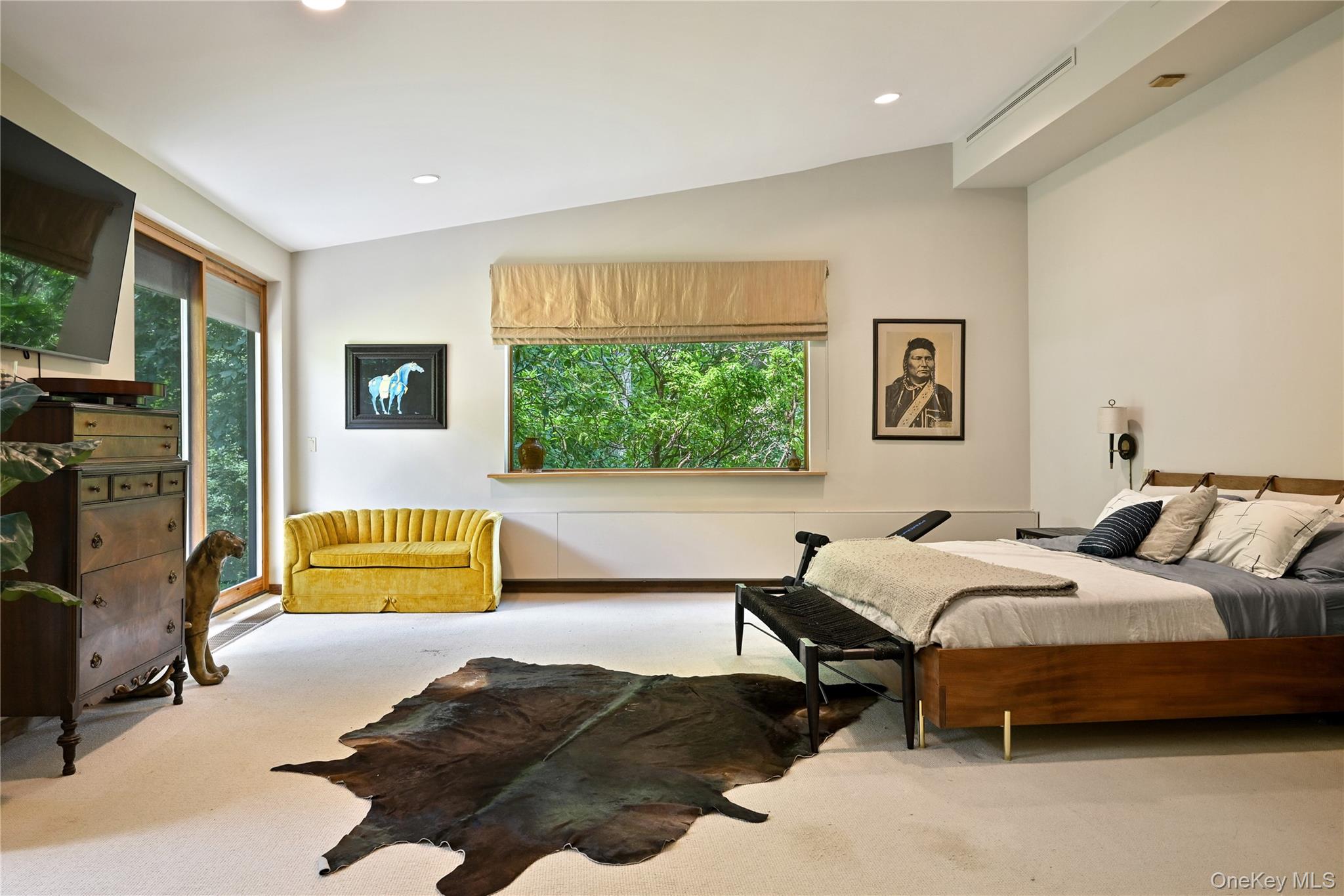 37 Sarles Street, Armonk, NY 10504