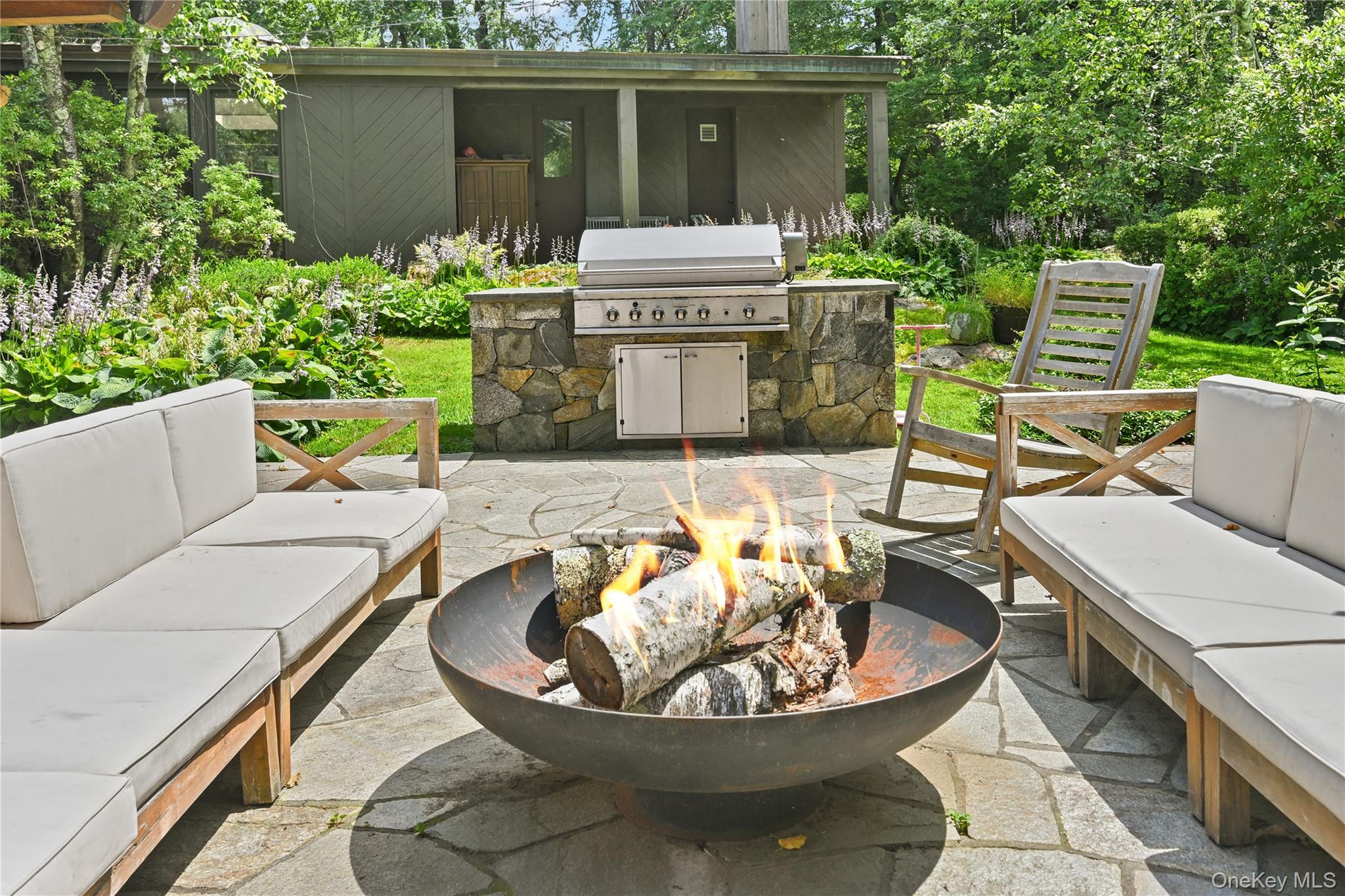 37 Sarles Street, Armonk, NY 10504