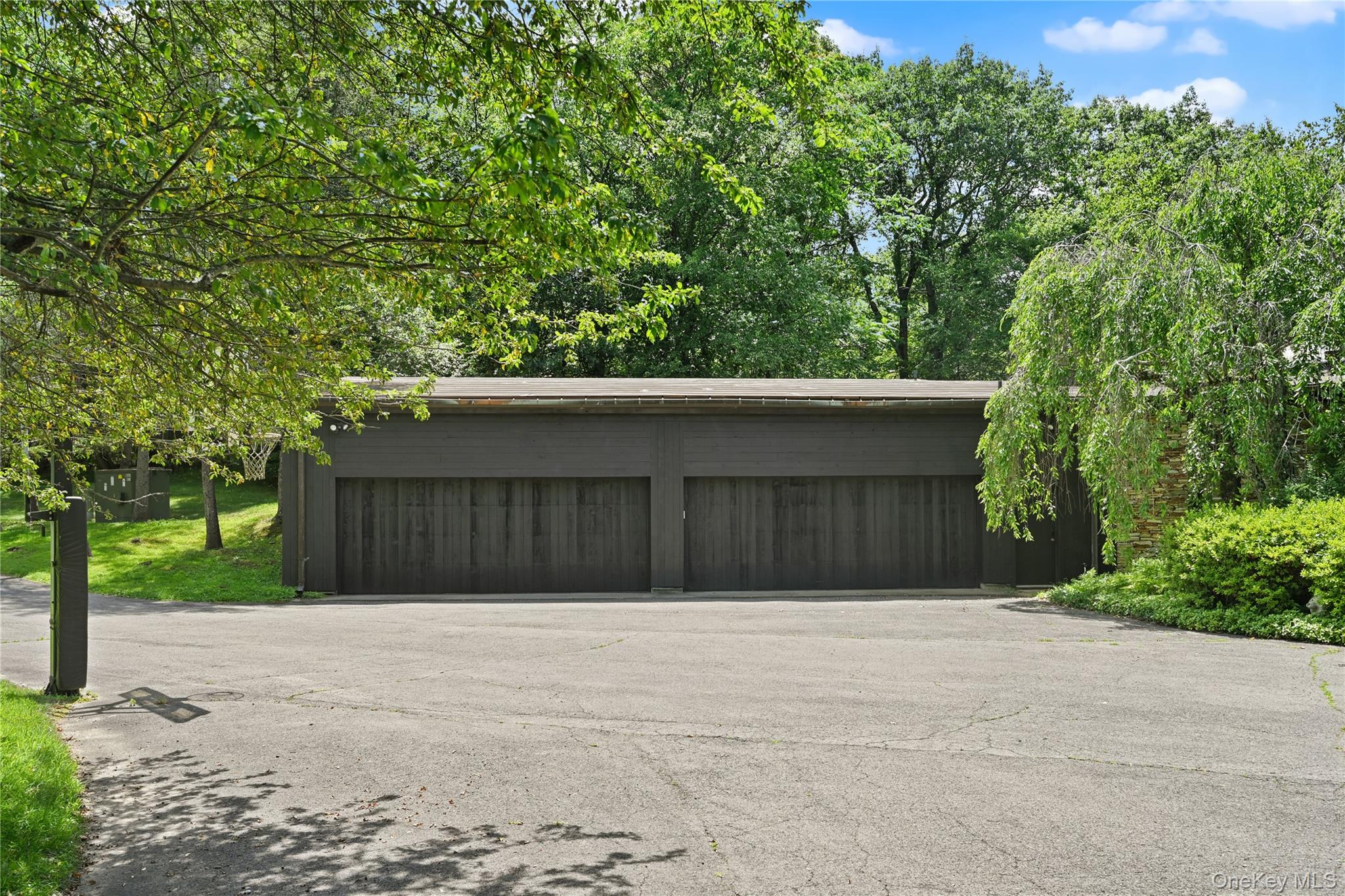 37 Sarles Street, Armonk, NY 10504