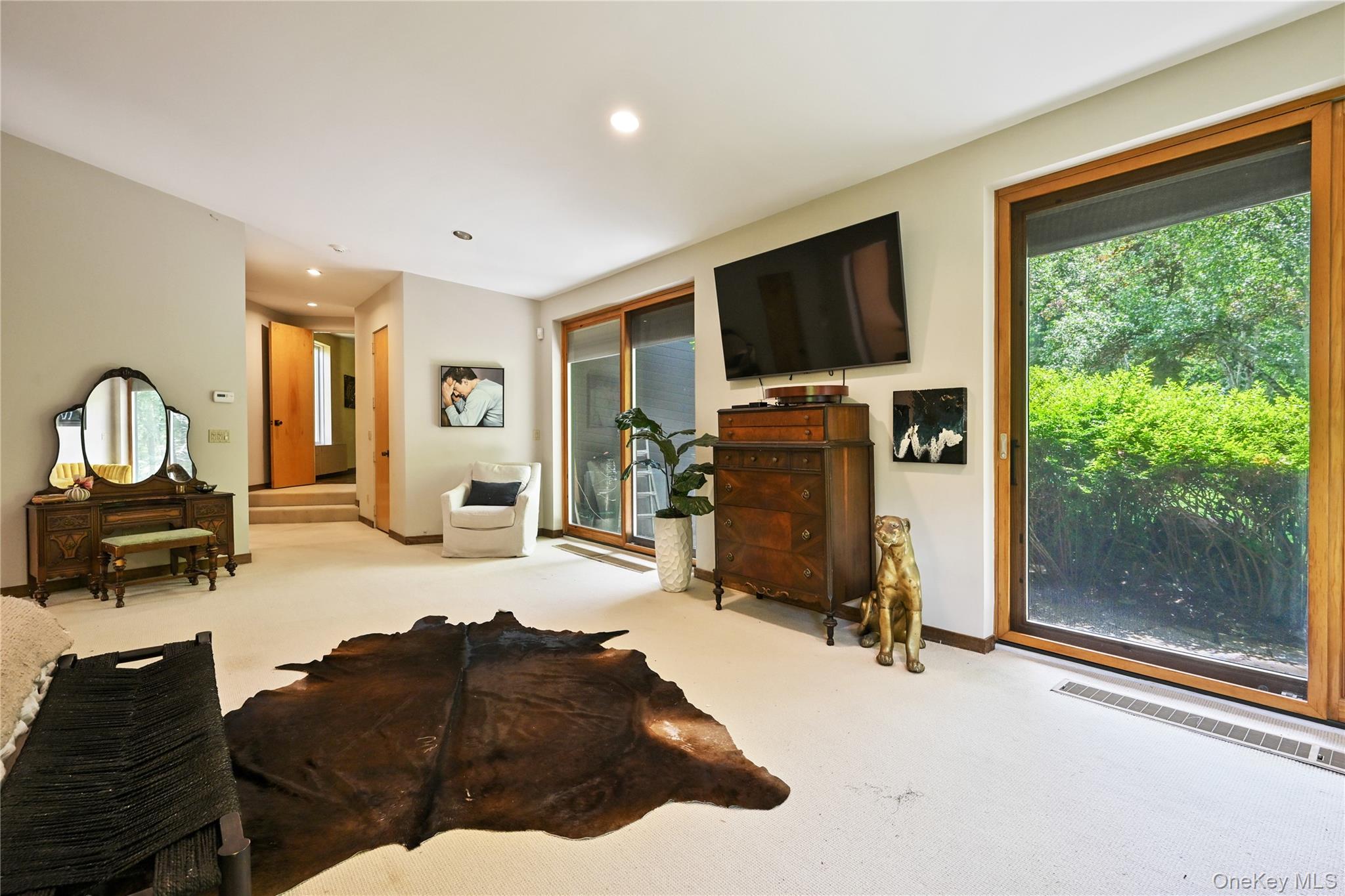 37 Sarles Street, Armonk, NY 10504