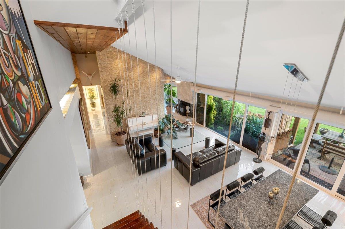 45 Shore Drive S, Copiague, NY 11726