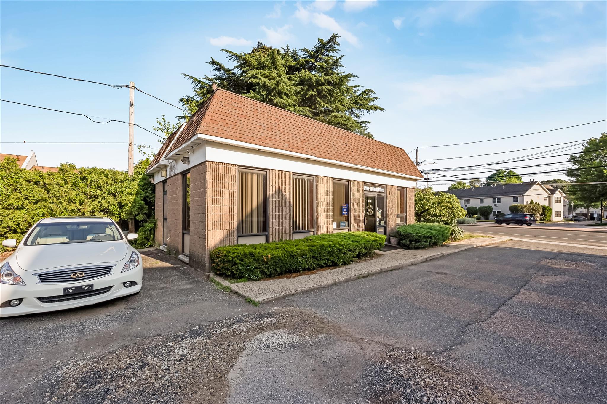 454-464 Fulton Street, Farmingdale, NY 11735