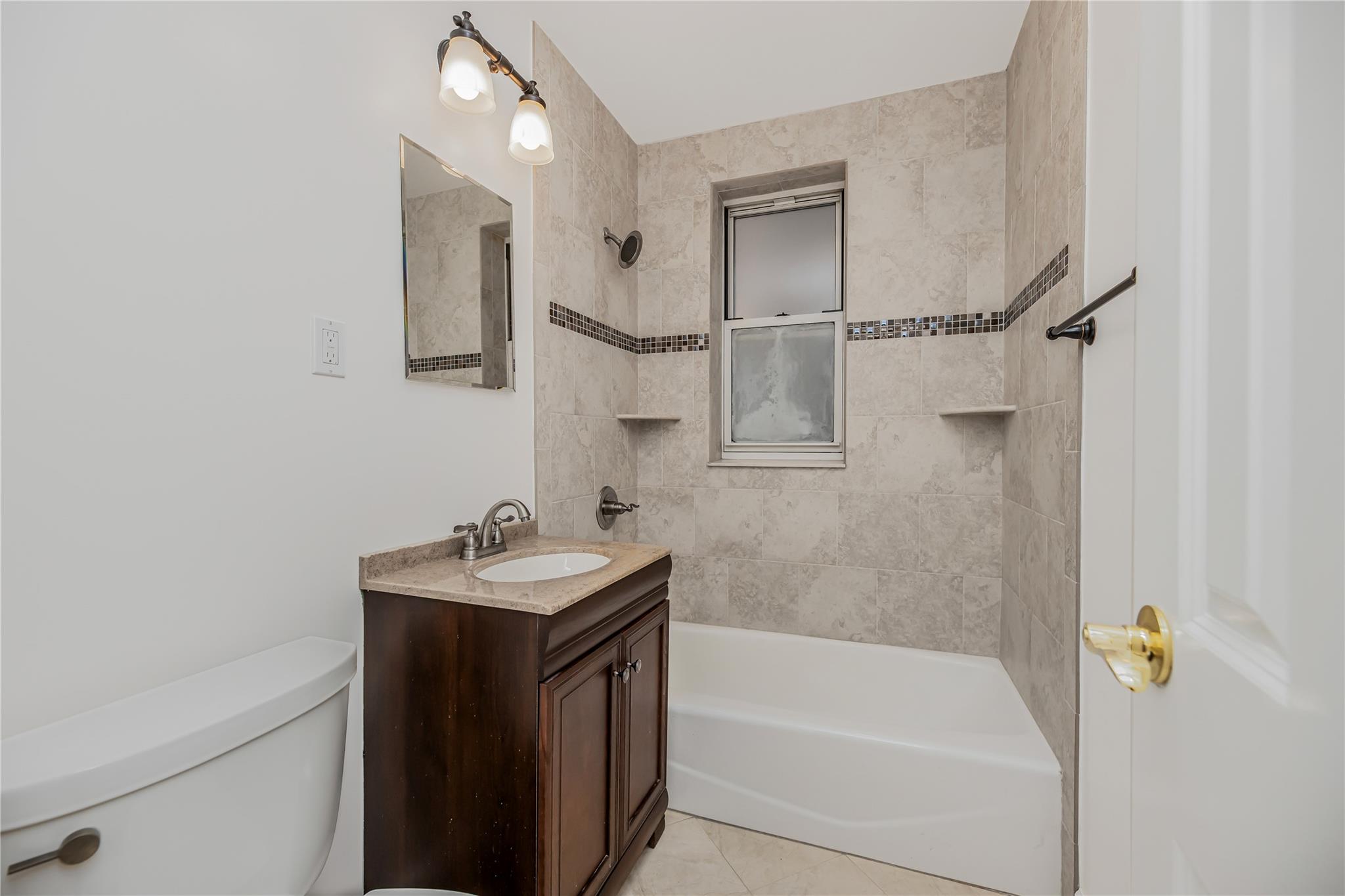 1 Vincent # 4E, Bronxville, NY 10708