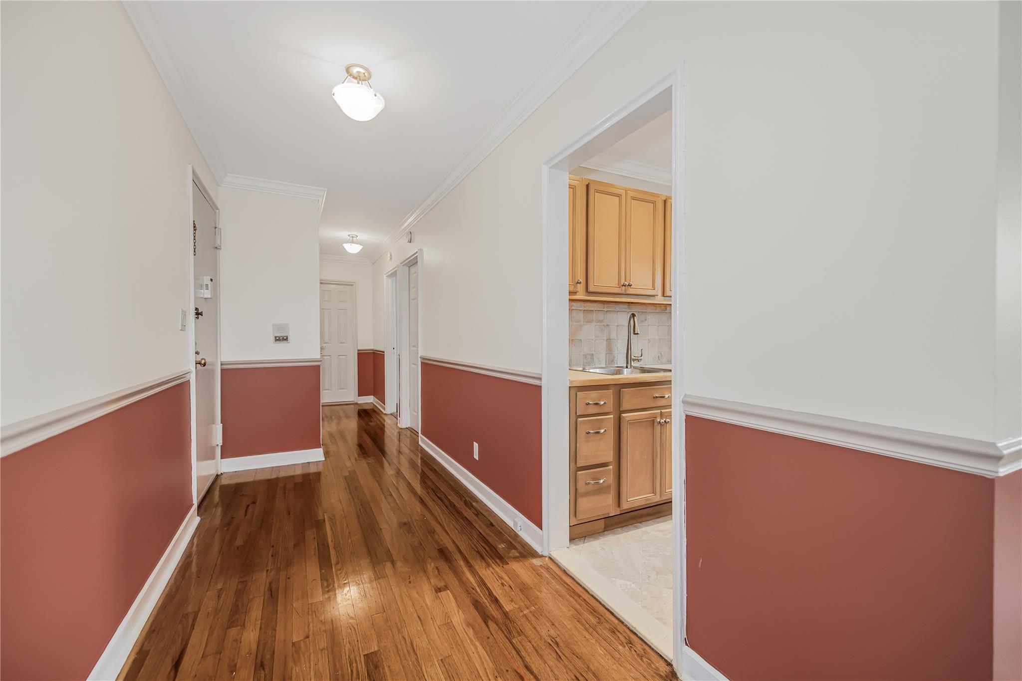 1 Vincent # 4E, Bronxville, NY 10708