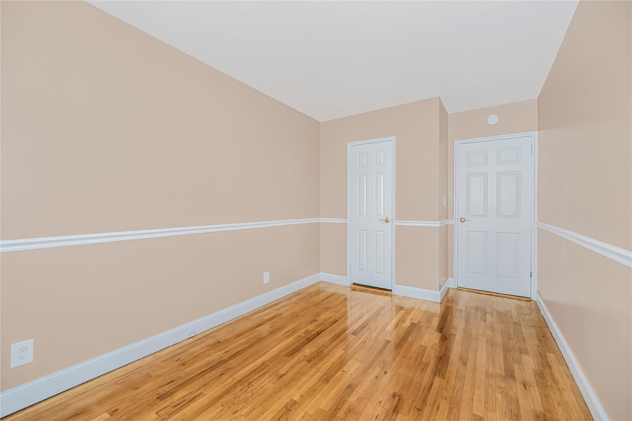 1 Vincent # 4E, Bronxville, NY 10708