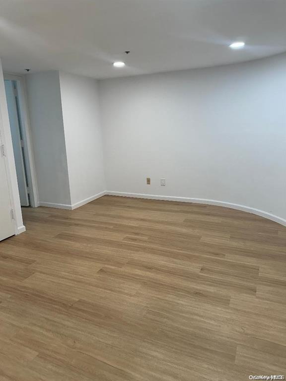 88 Cuttermill Road # 112, Great Neck, NY 11021