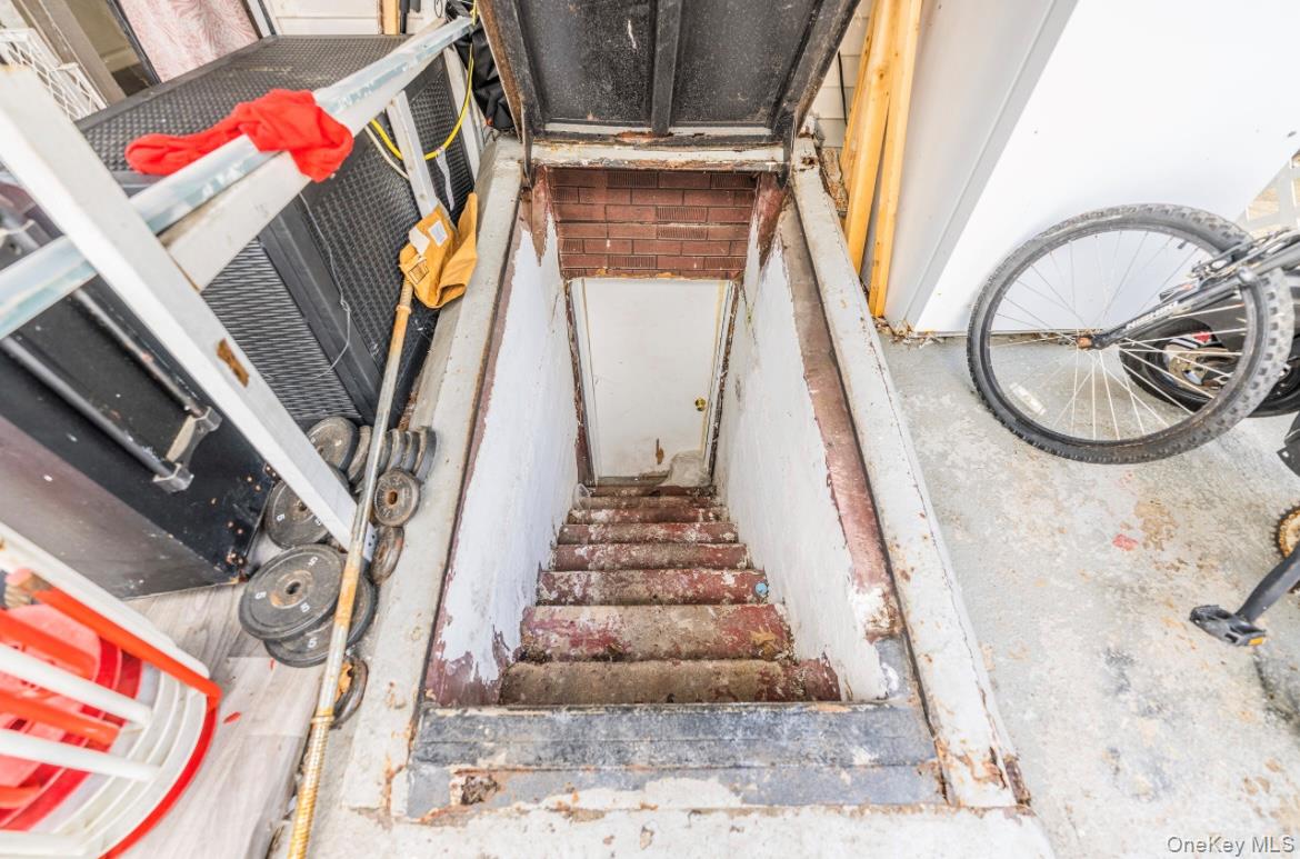 76-53 85th Road, Woodhaven, NY 11421