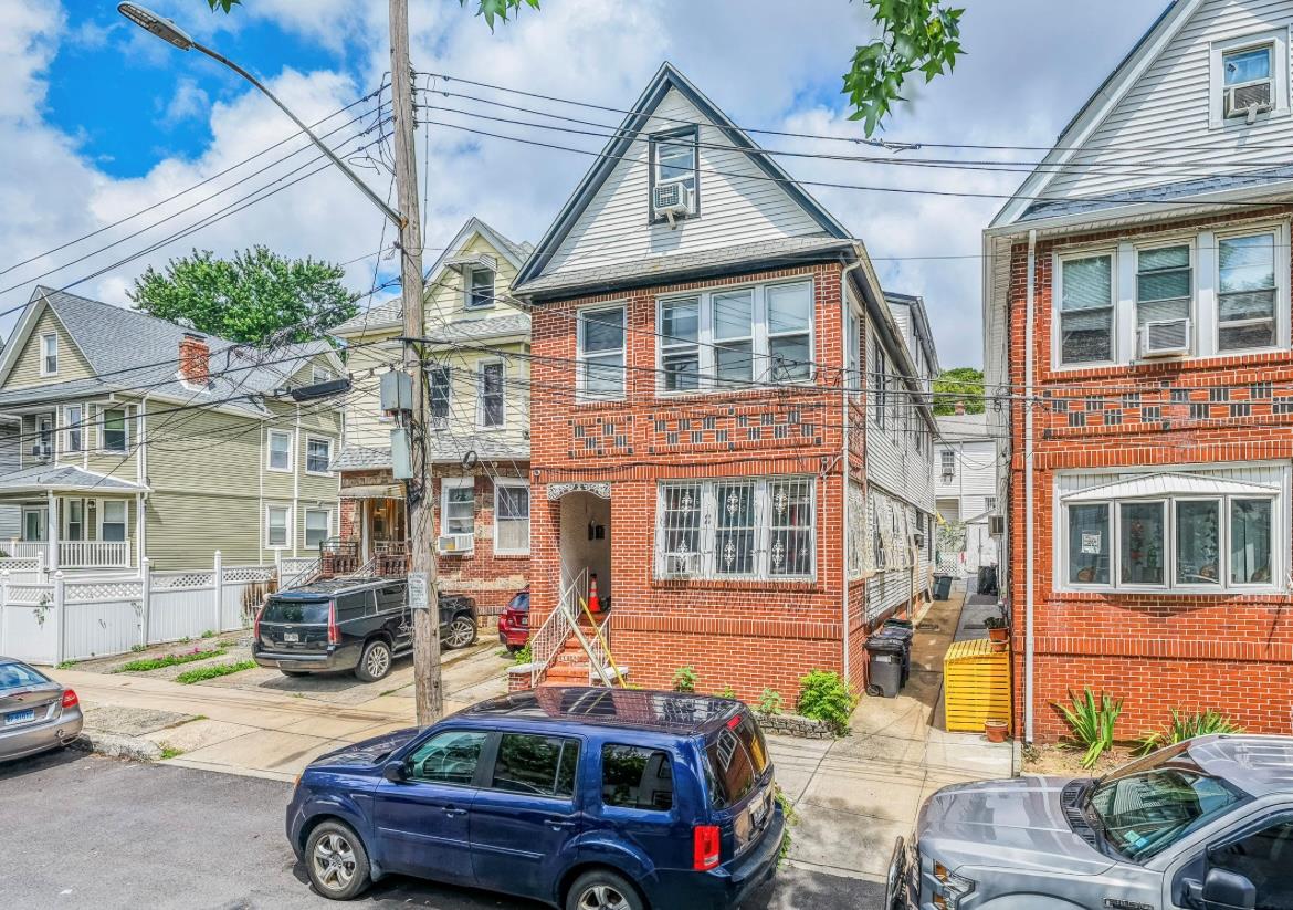 76-53 85th Road, Woodhaven, NY 11421