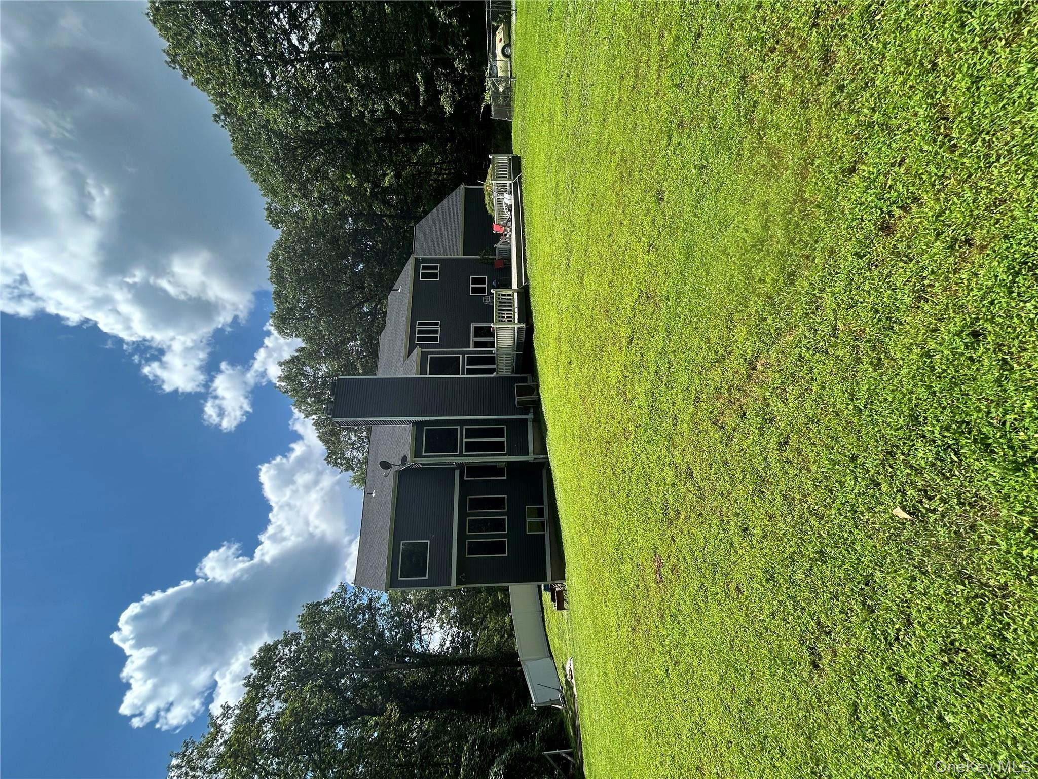 20 Arbor Court, Holmes, NY 12531