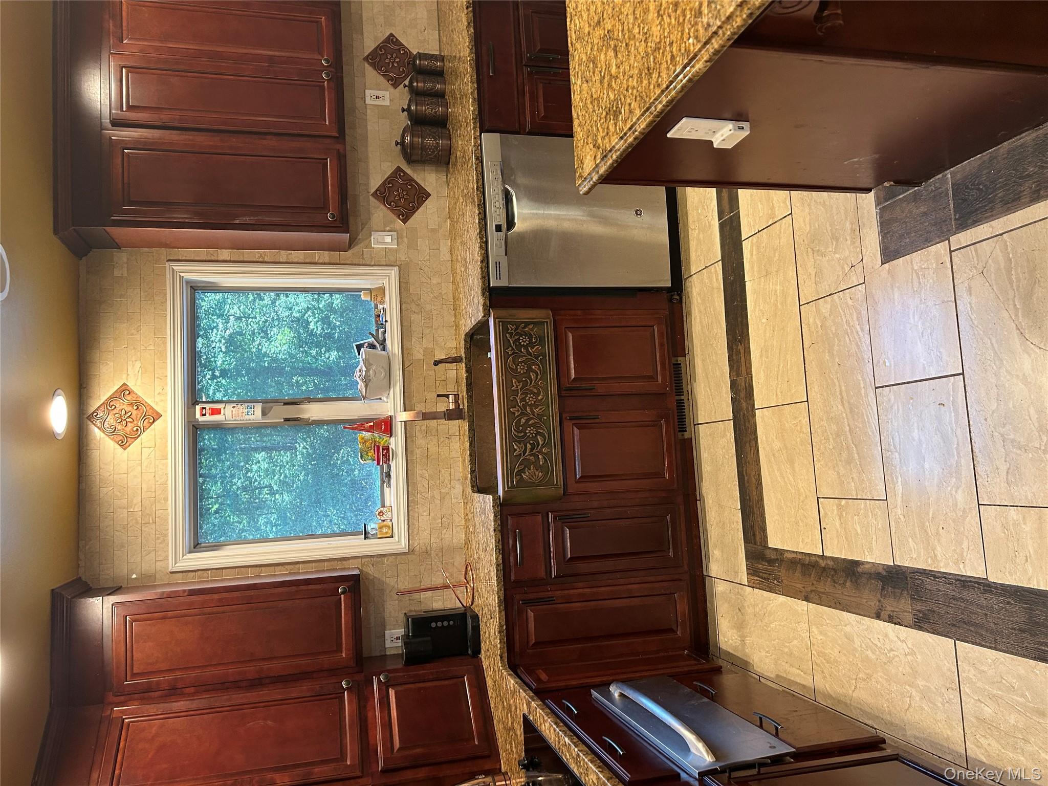 20 Arbor Court, Holmes, NY 12531