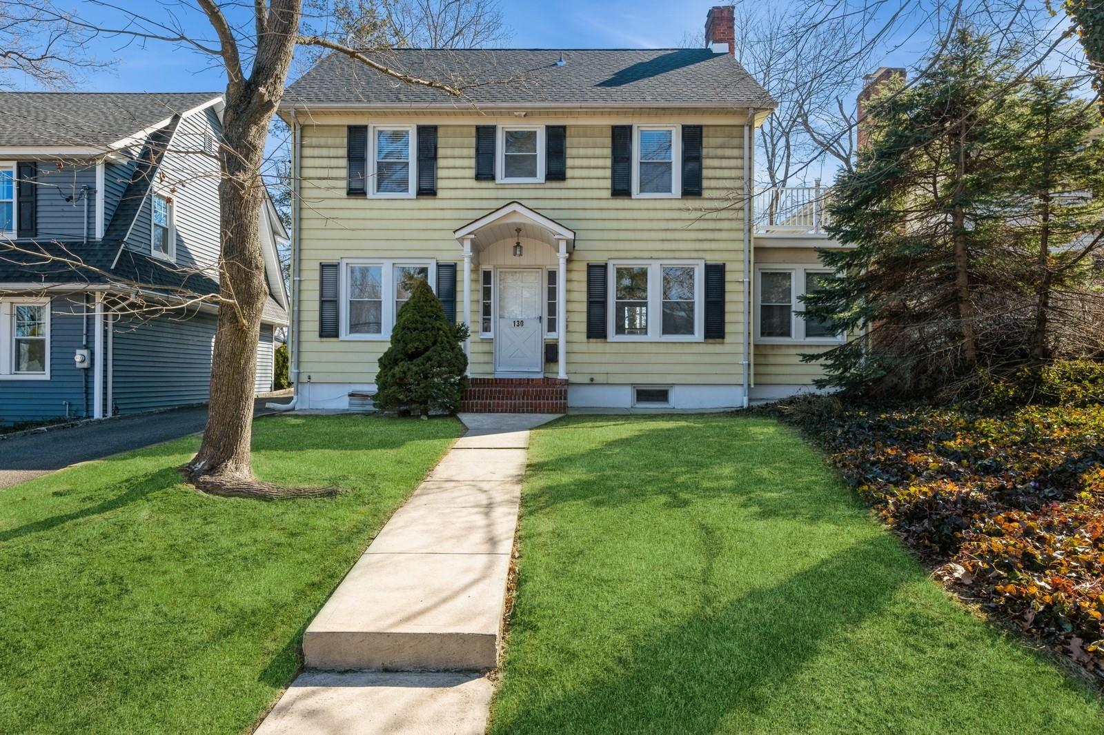 130 Soundview Road, Huntington, NY 11743