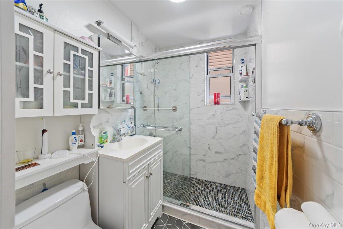 1559 Jarvis Avenue, Bronx, NY 10461