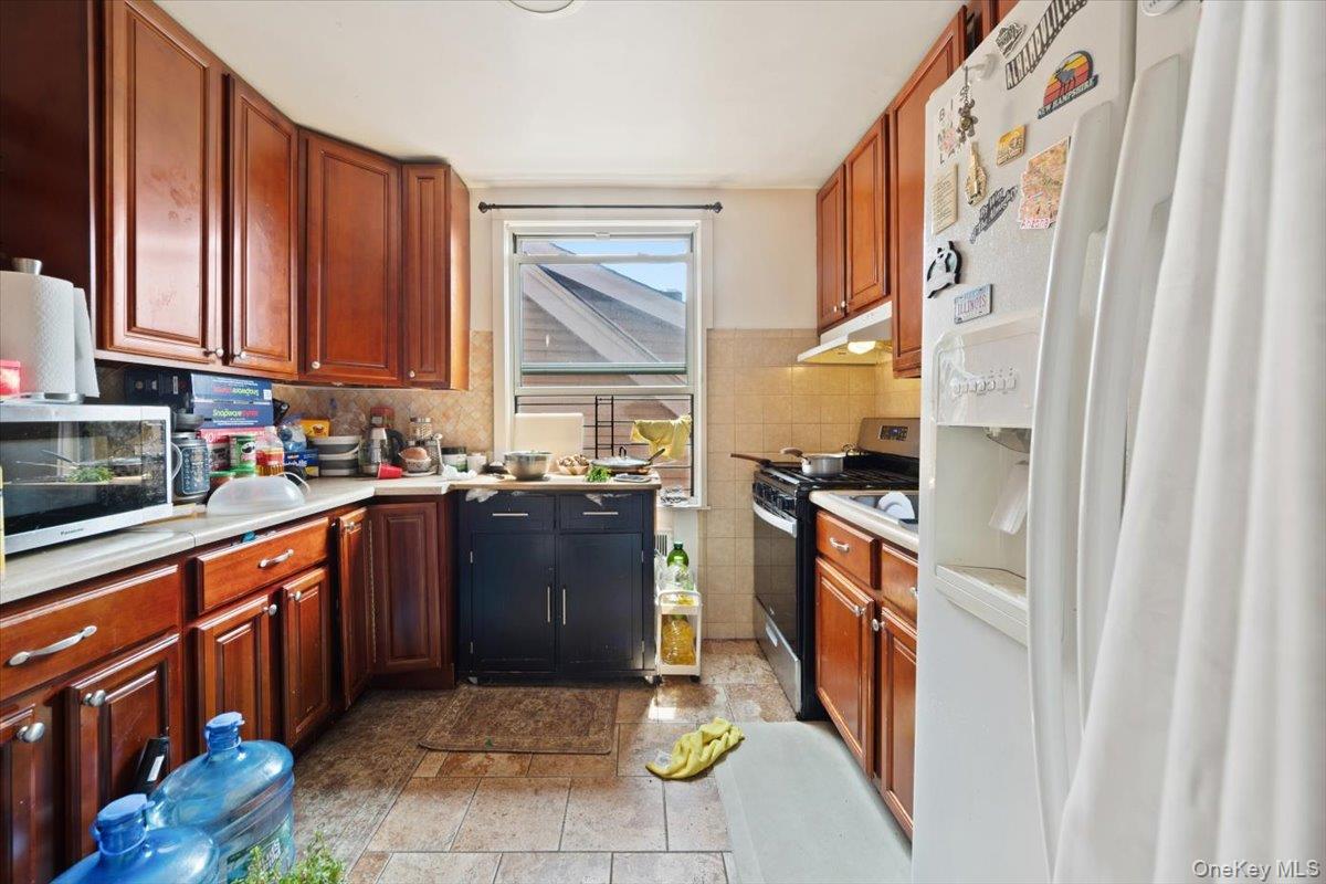 1559 Jarvis Avenue, Bronx, NY 10461