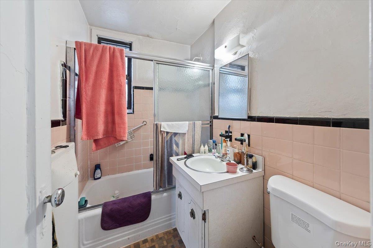 1559 Jarvis Avenue, Bronx, NY 10461