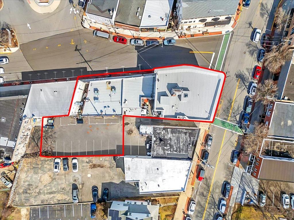 240 Deer Park Avenue, Babylon, NY 11702