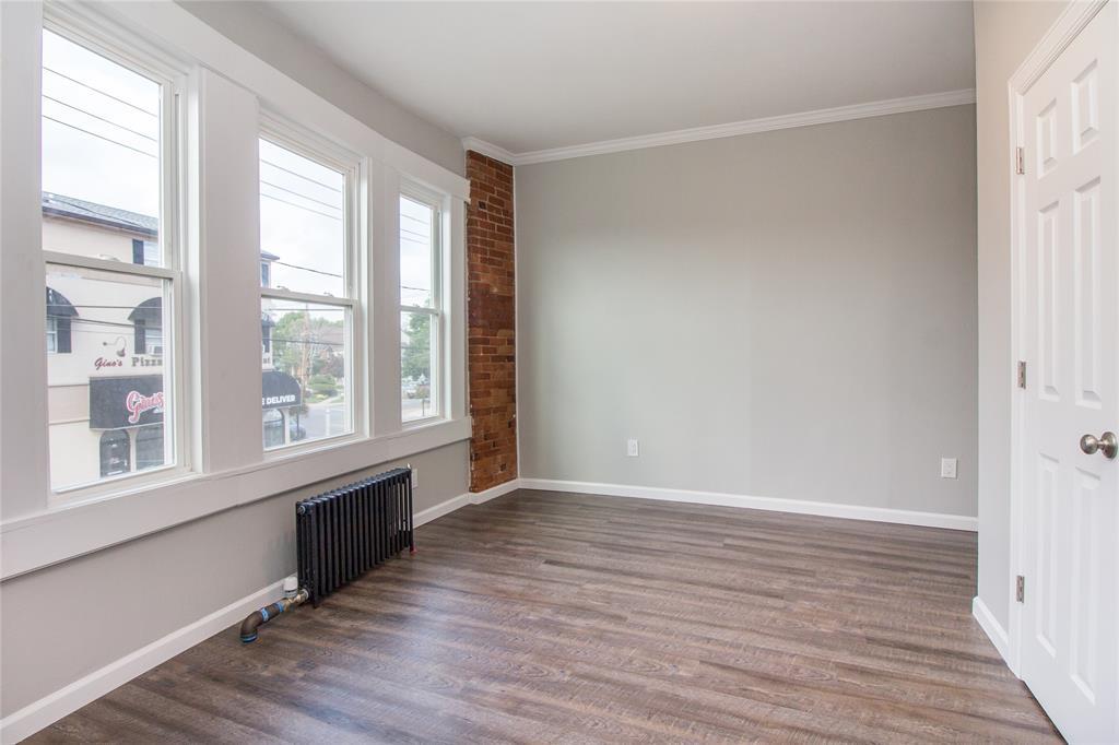 240 Deer Park Avenue, Babylon, NY 11702