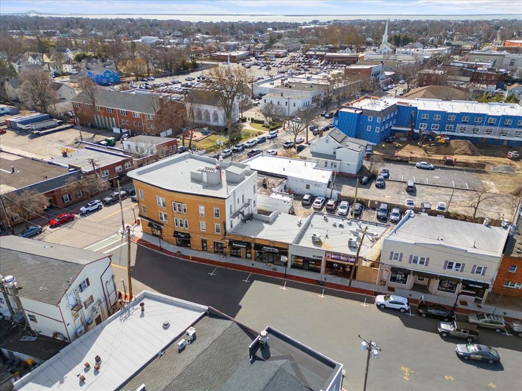 240 Deer Park Avenue, Babylon, NY 11702