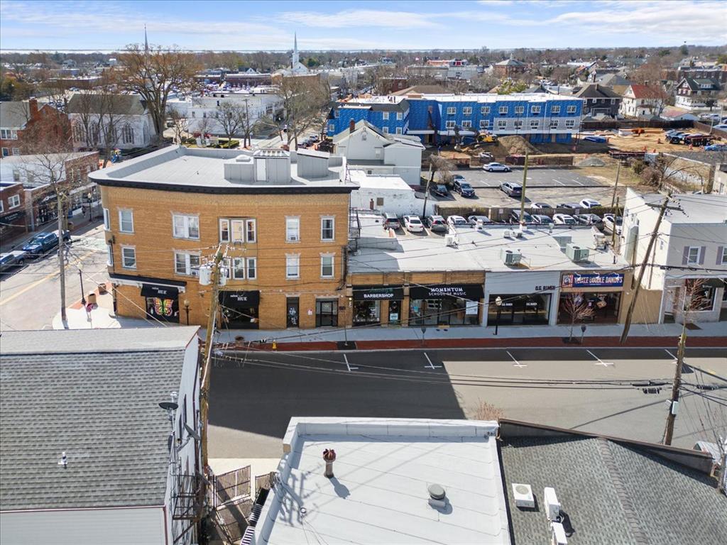 240 Deer Park Avenue, Babylon, NY 11702