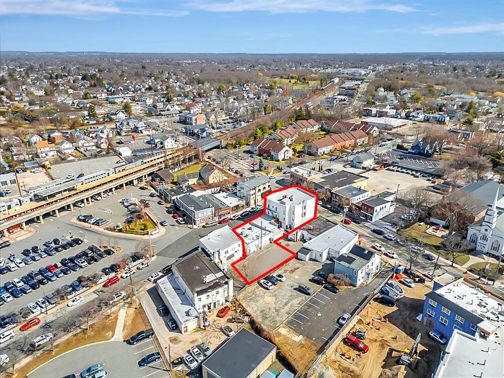 240 Deer Park Avenue, Babylon, NY 11702