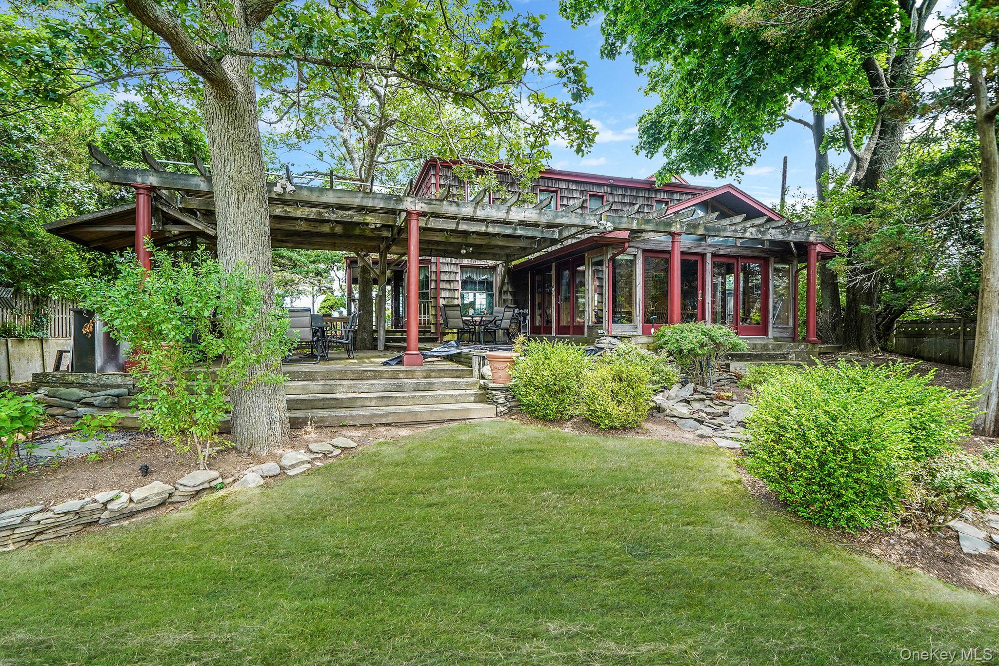 479 Asharoken Avenue, Northport, NY 11768