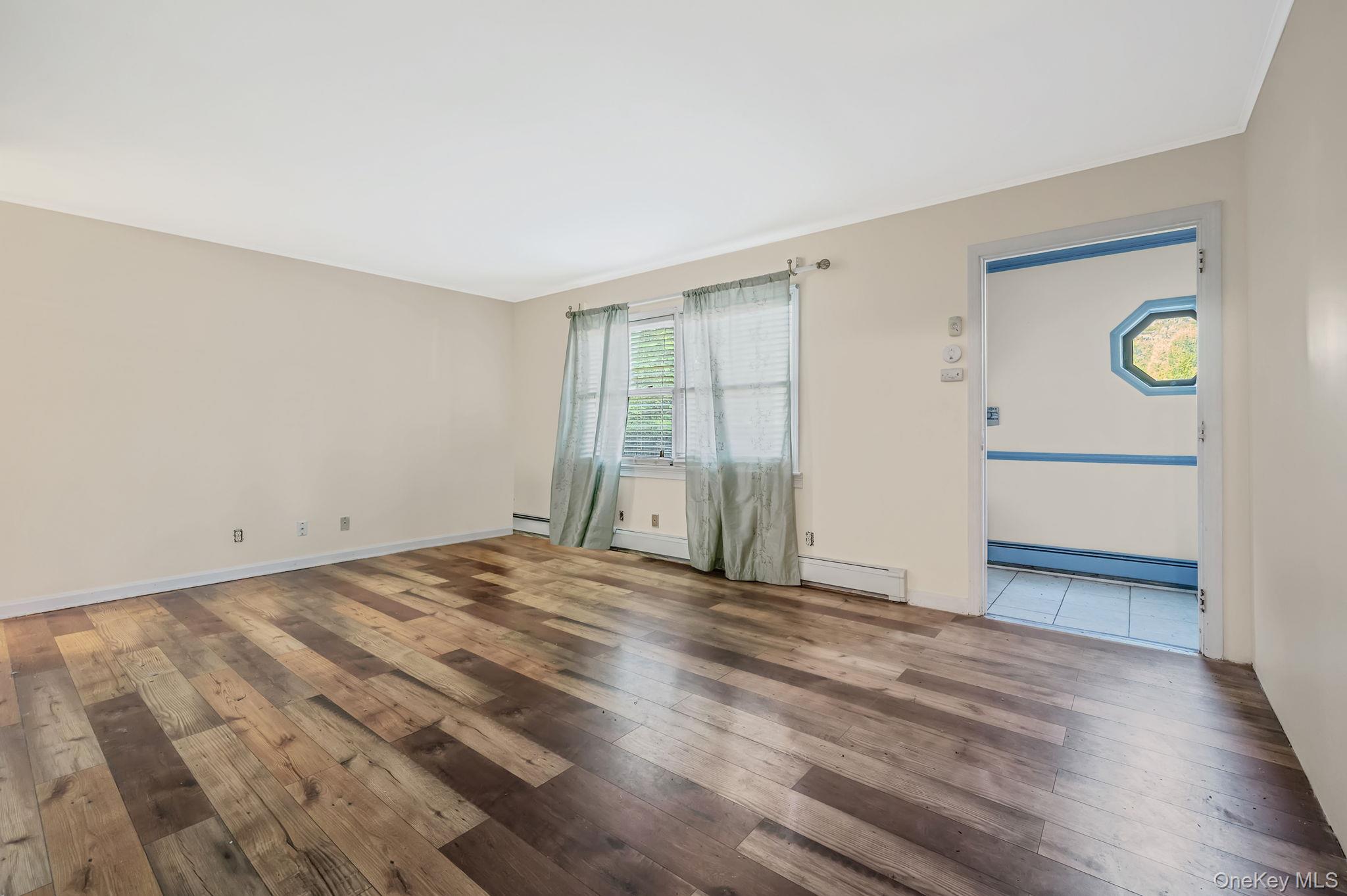 322 N Dunton Avenue, East Patchogue, NY 11772