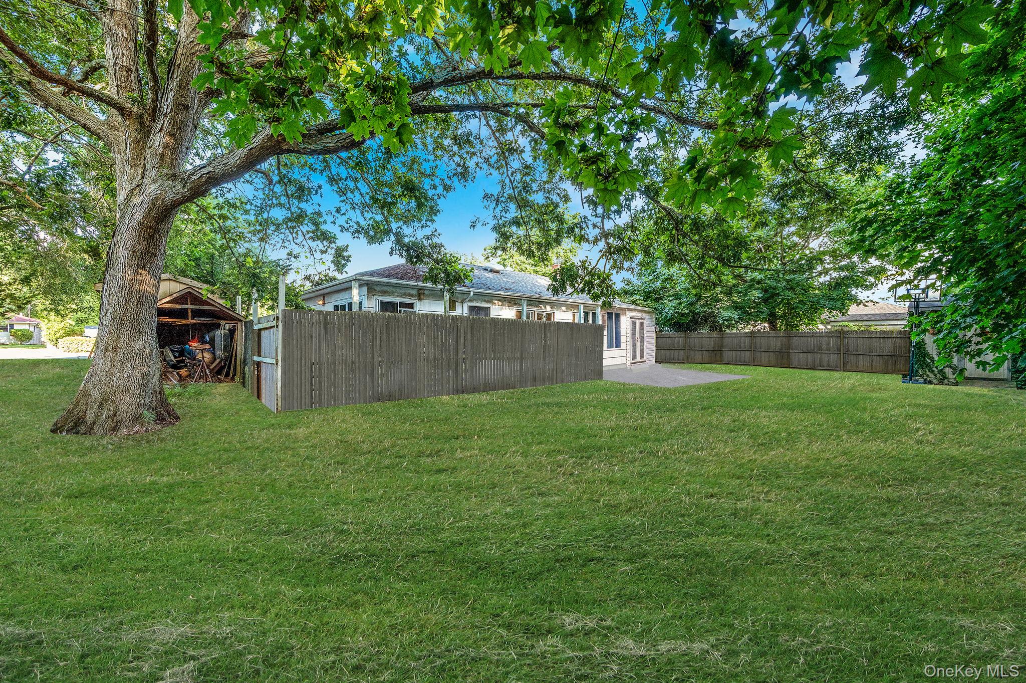 322 N Dunton Avenue, East Patchogue, NY 11772