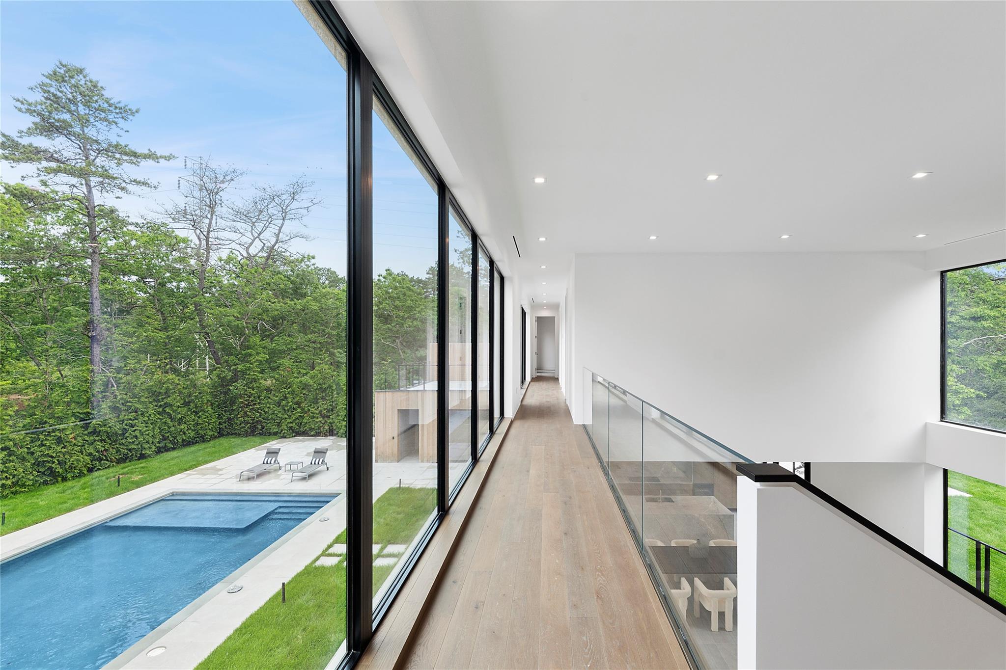 9 Blue Jay Way, East Hampton, NY 11937
