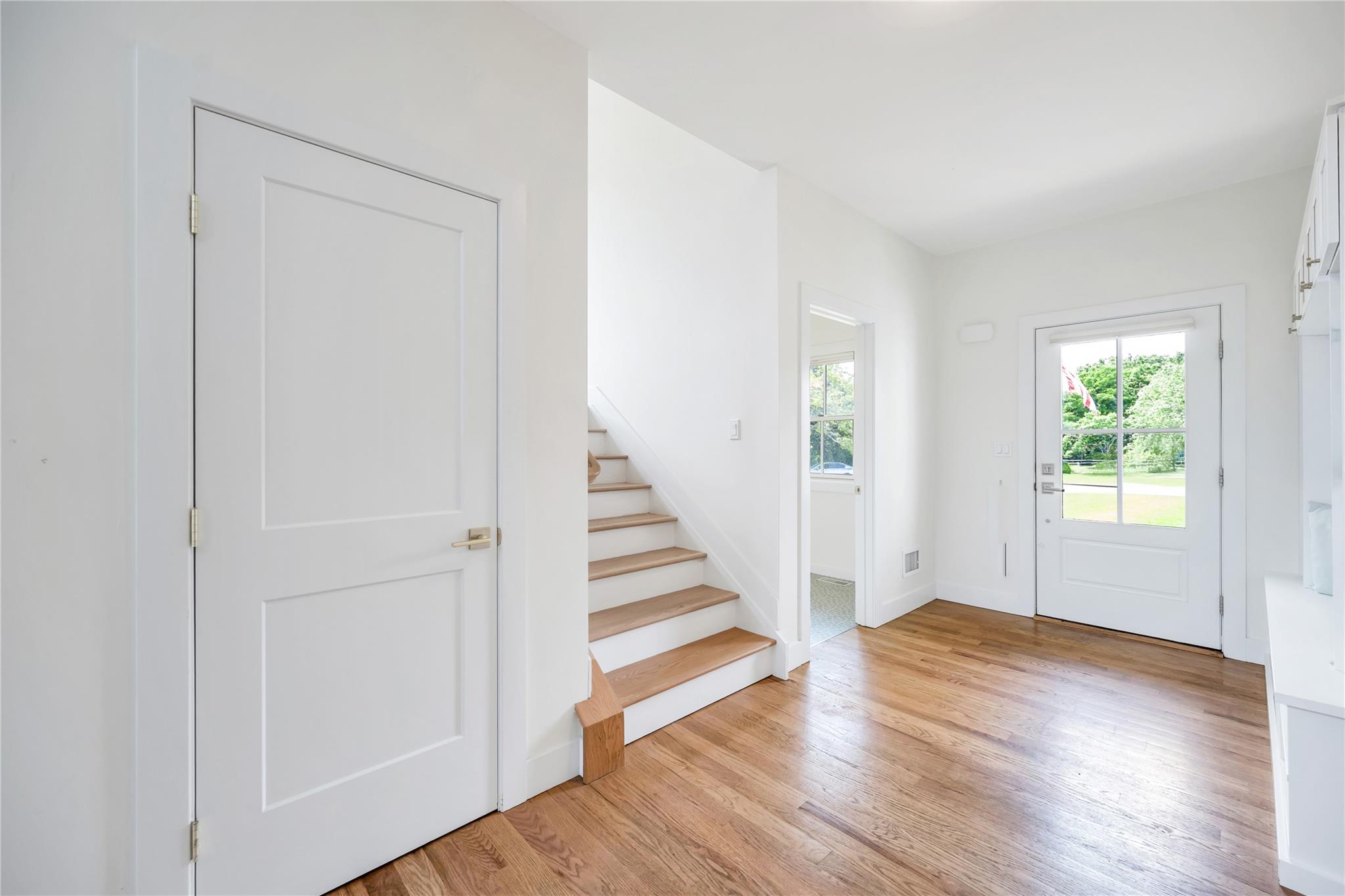 9 Tuthill Point Farm Road, East Moriches, NY 11940