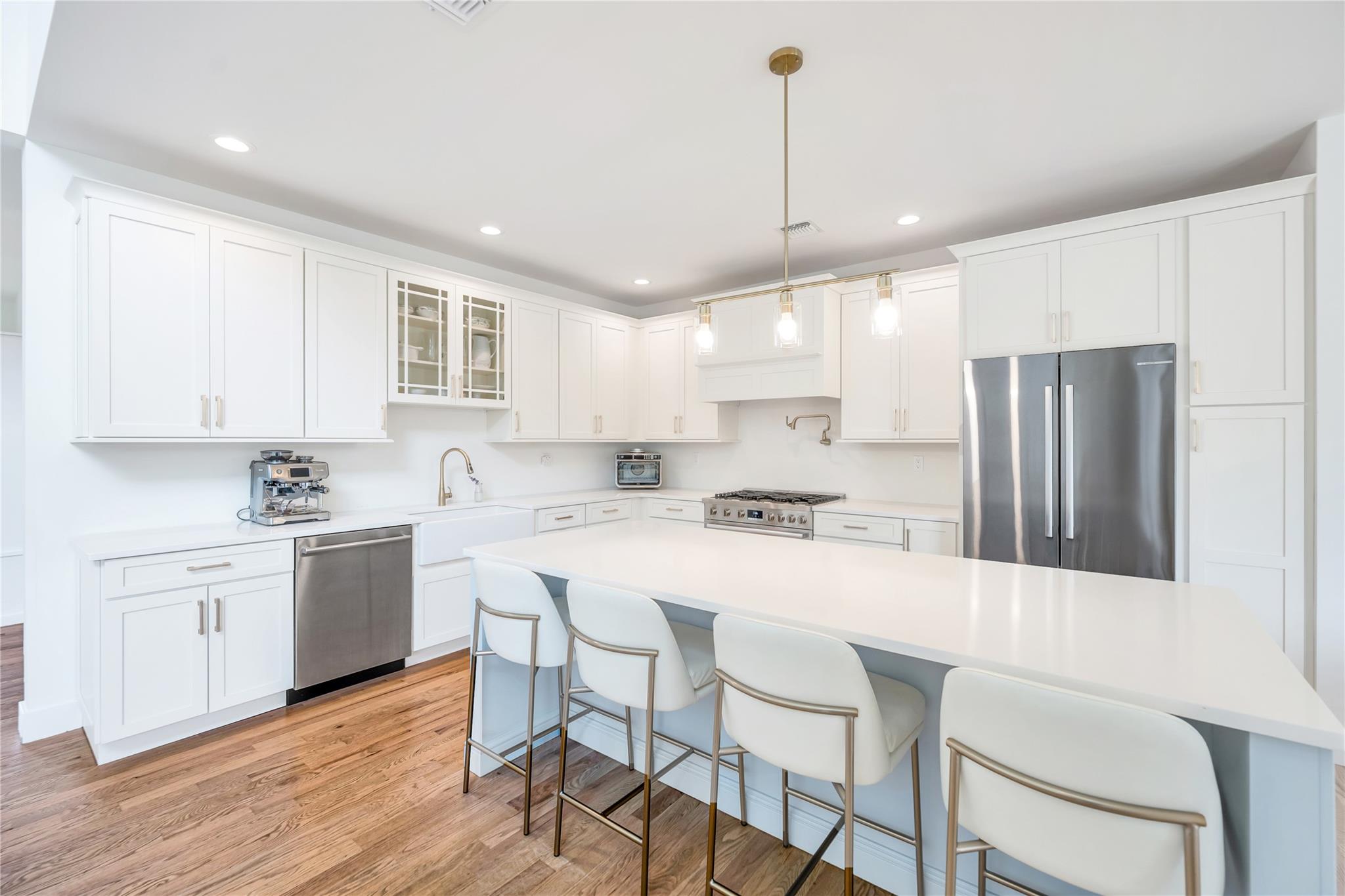 9 Tuthill Point Farm Road, East Moriches, NY 11940