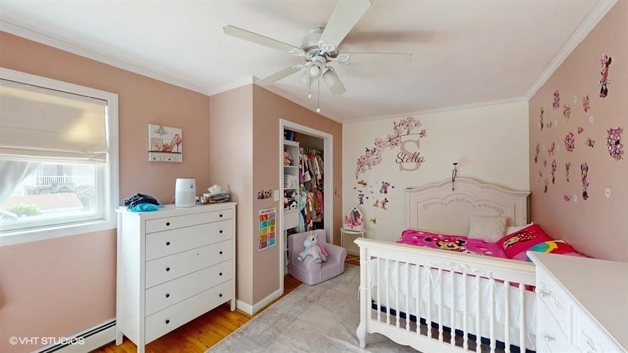 525 Miller Avenue, Freeport, NY 11520