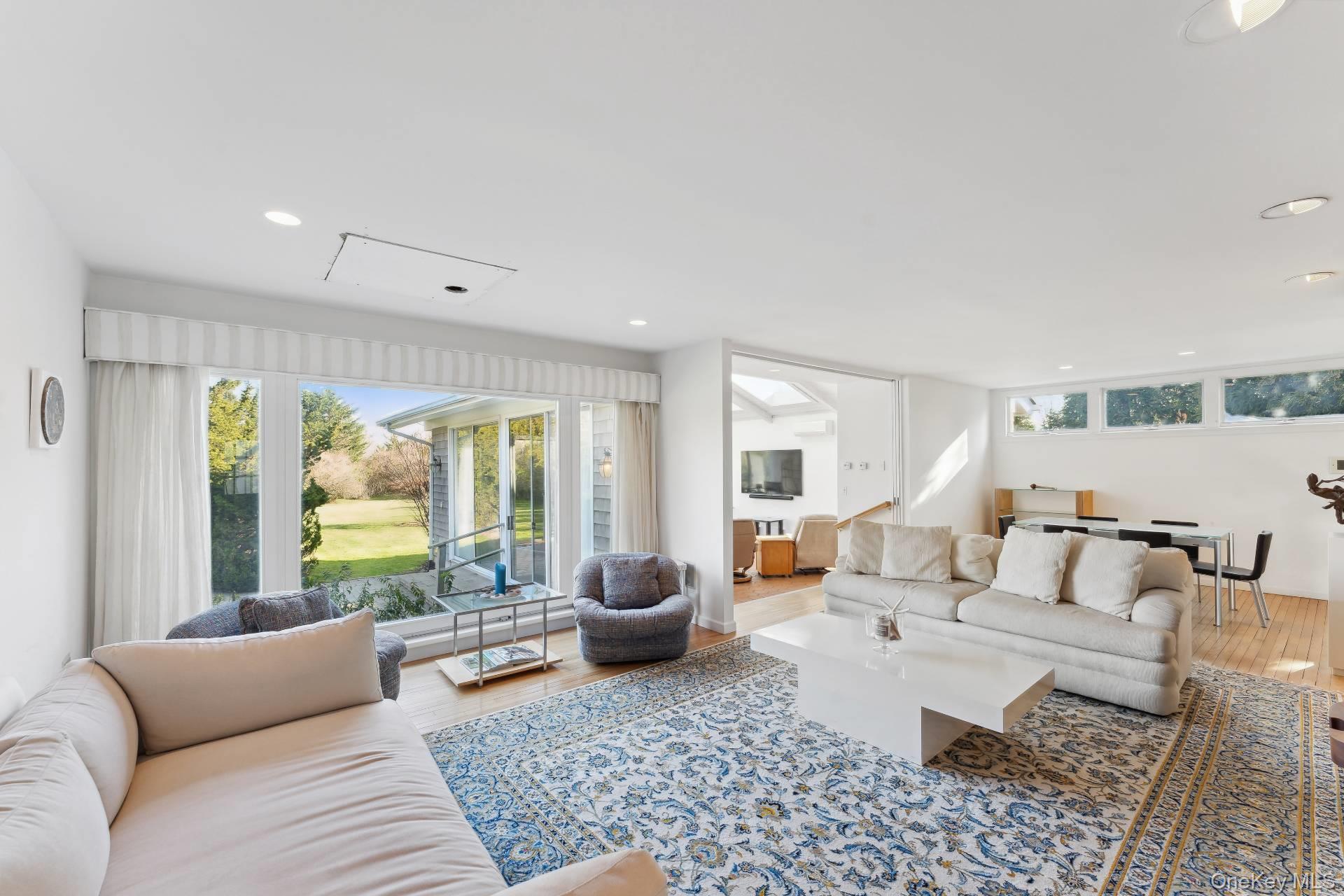 62 Bayfield Lane, Westhampton Beach, NY 11978