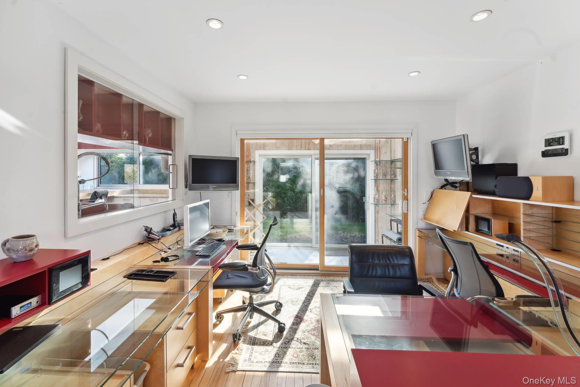 62 Bayfield Lane, Westhampton Beach, NY 11978