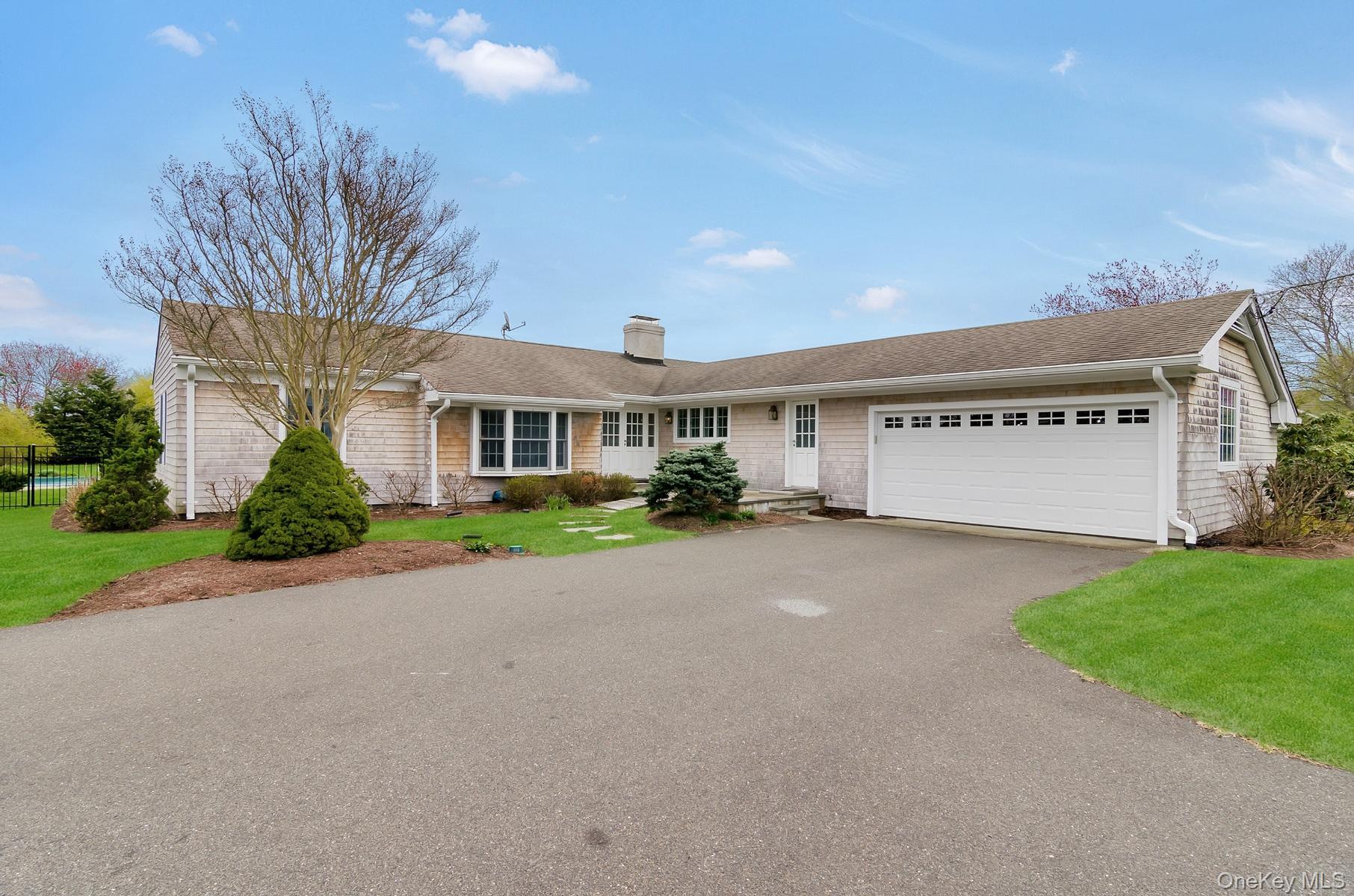 62 Bayfield Lane, Westhampton Beach, NY 11978