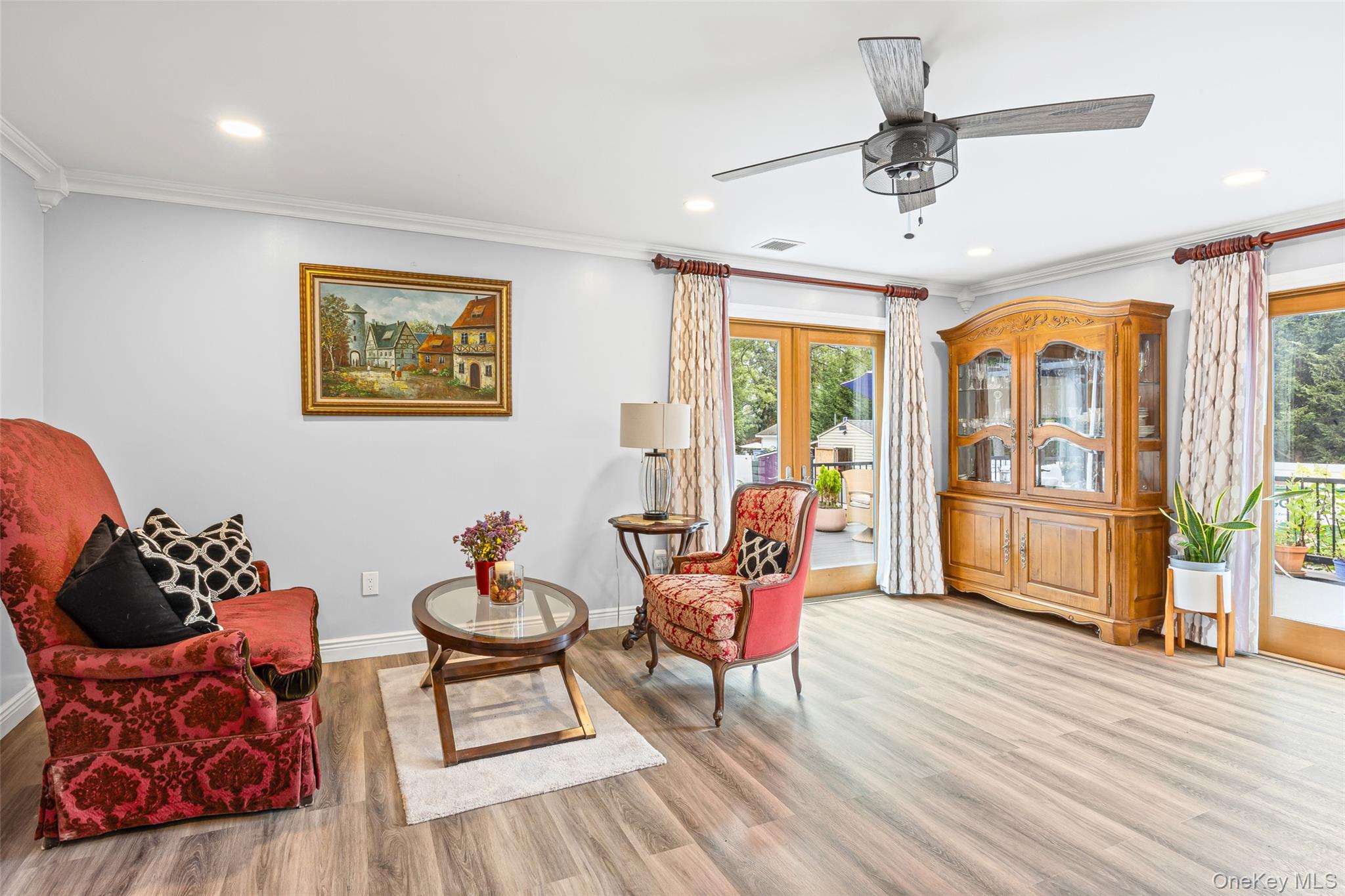 1484 Motor Parkway, Hauppauge, NY 11749