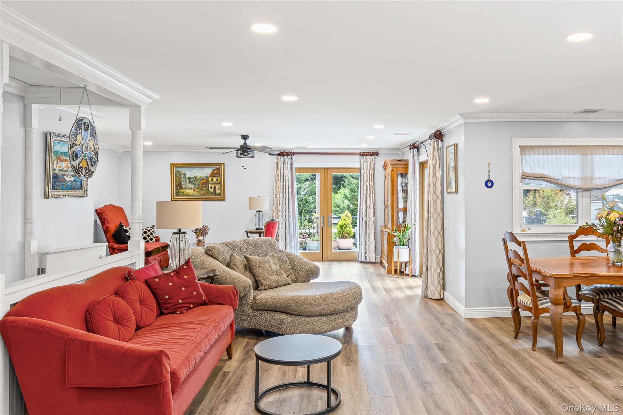 1484 Motor Parkway, Hauppauge, NY 11749