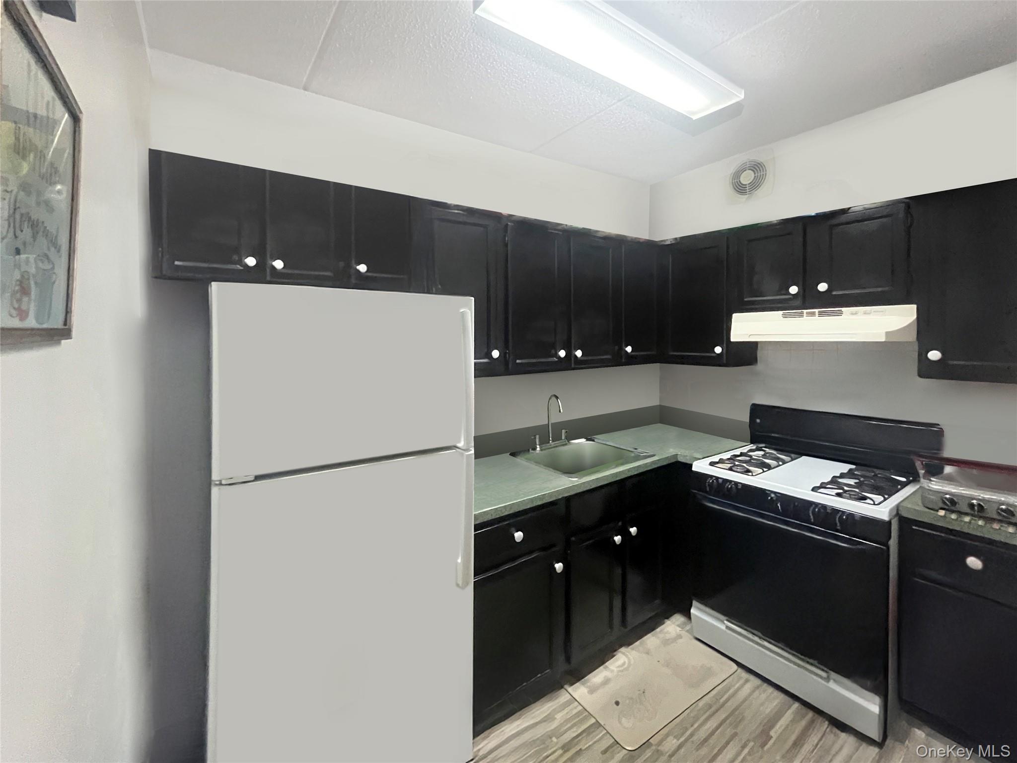 810 Courtlandt Avenue, Bronx, NY 10451