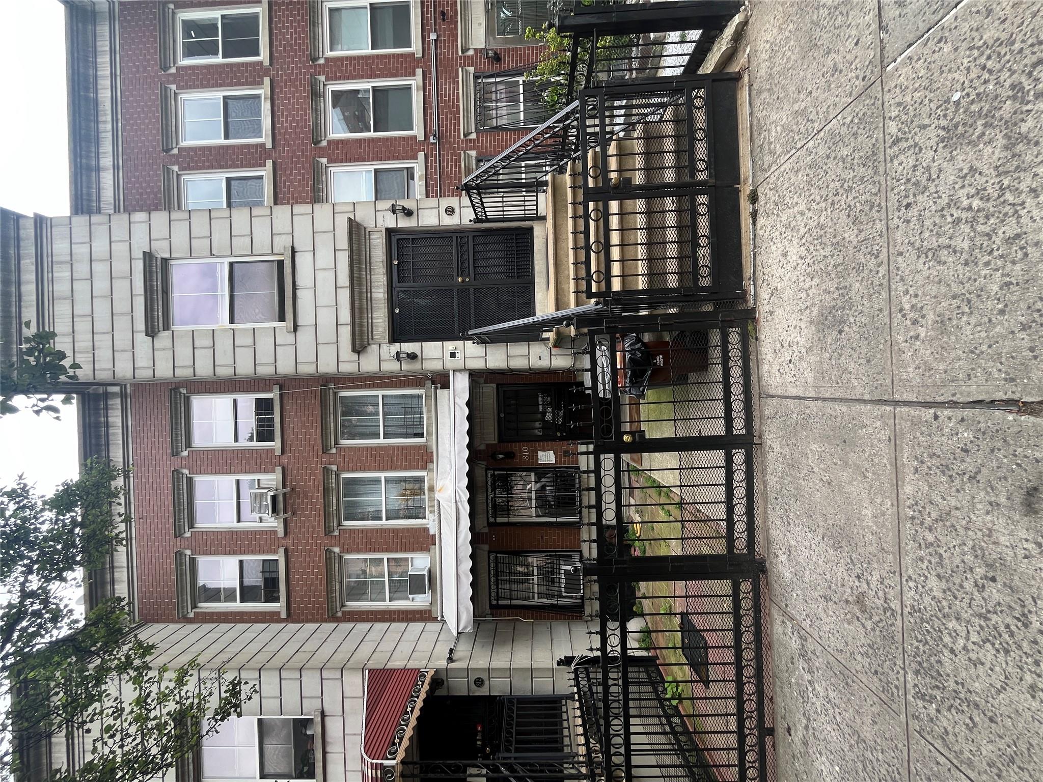 810 Courtlandt Avenue, Bronx, NY 10451