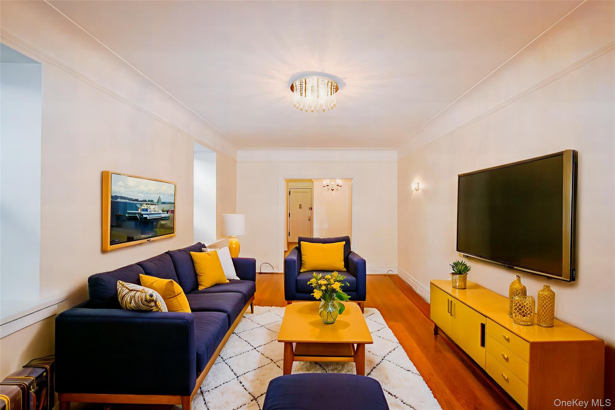 60 W Broad Street # 1L, Fleetwood, NY 10552