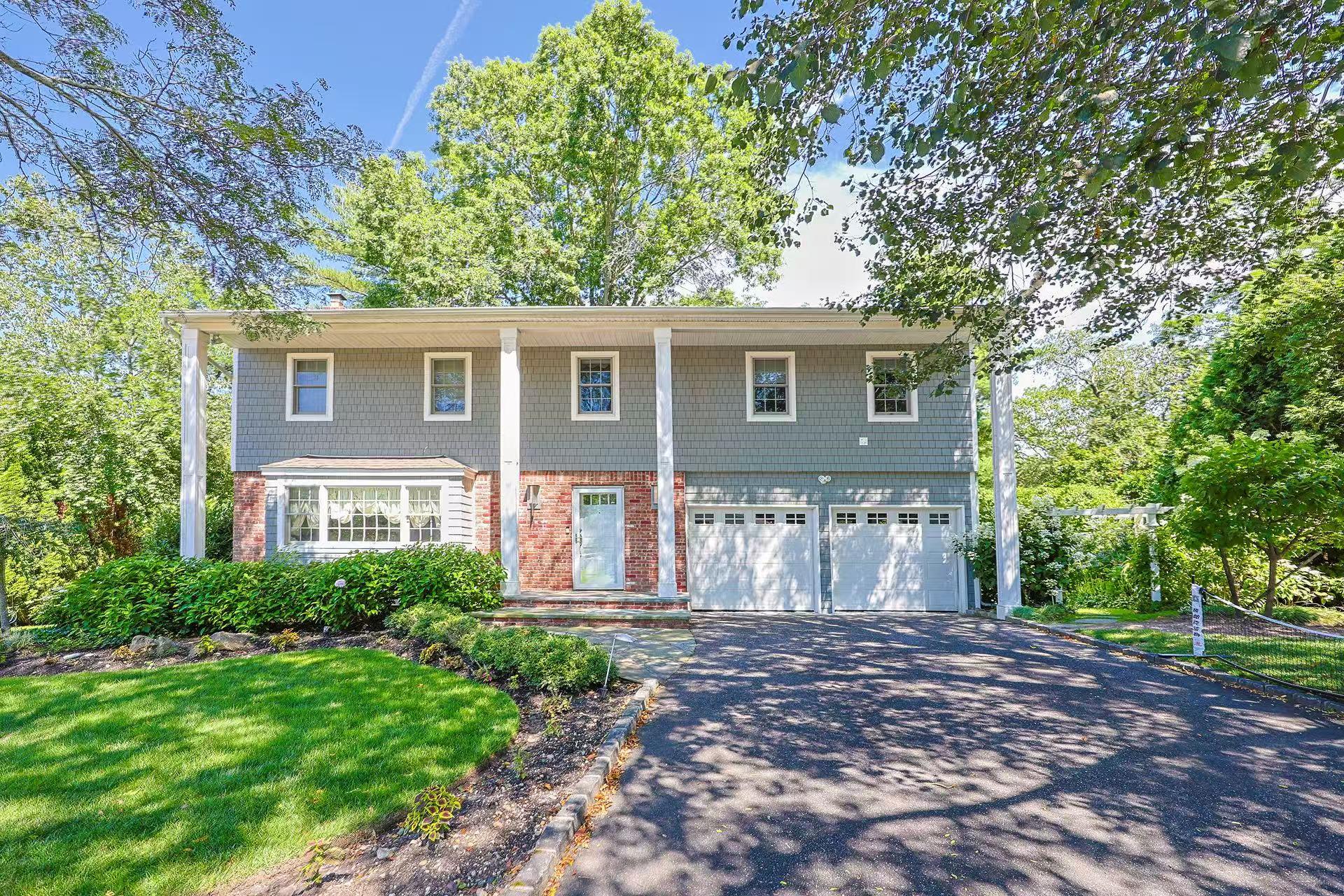 5 Samuel Court, Syosset, NY 11791