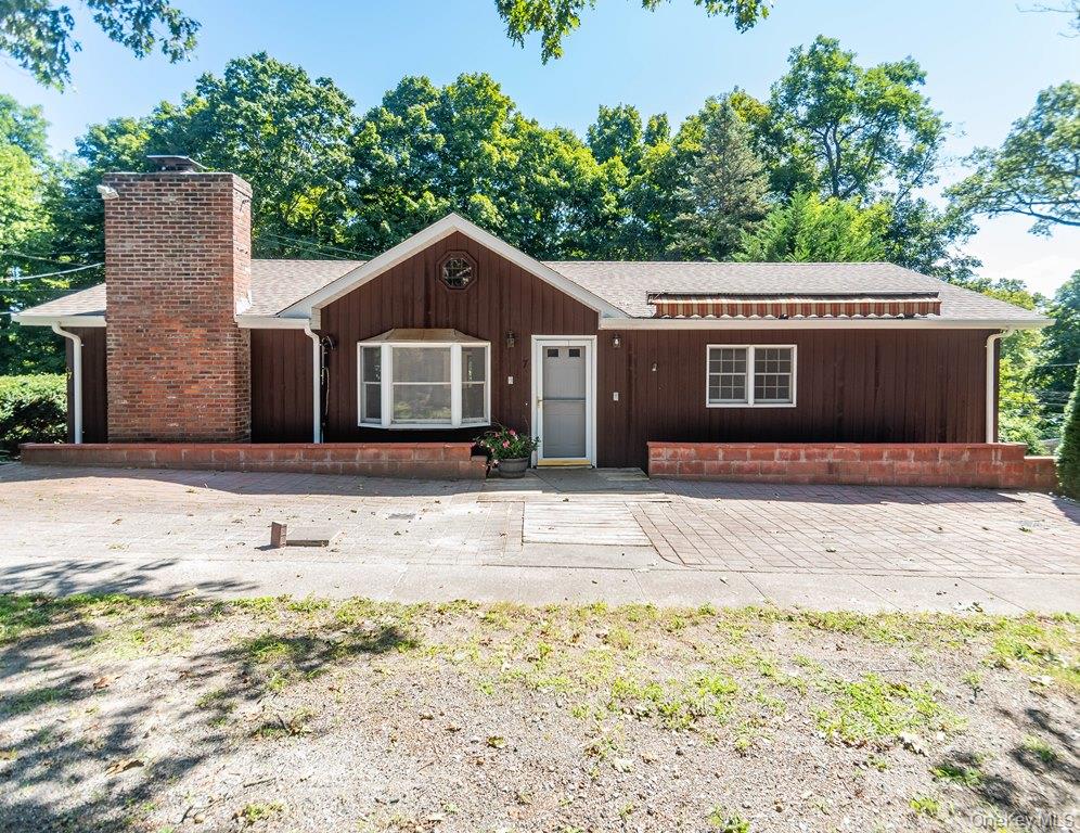 7 Harrimac Lane, Putnam Valley, NY 10579