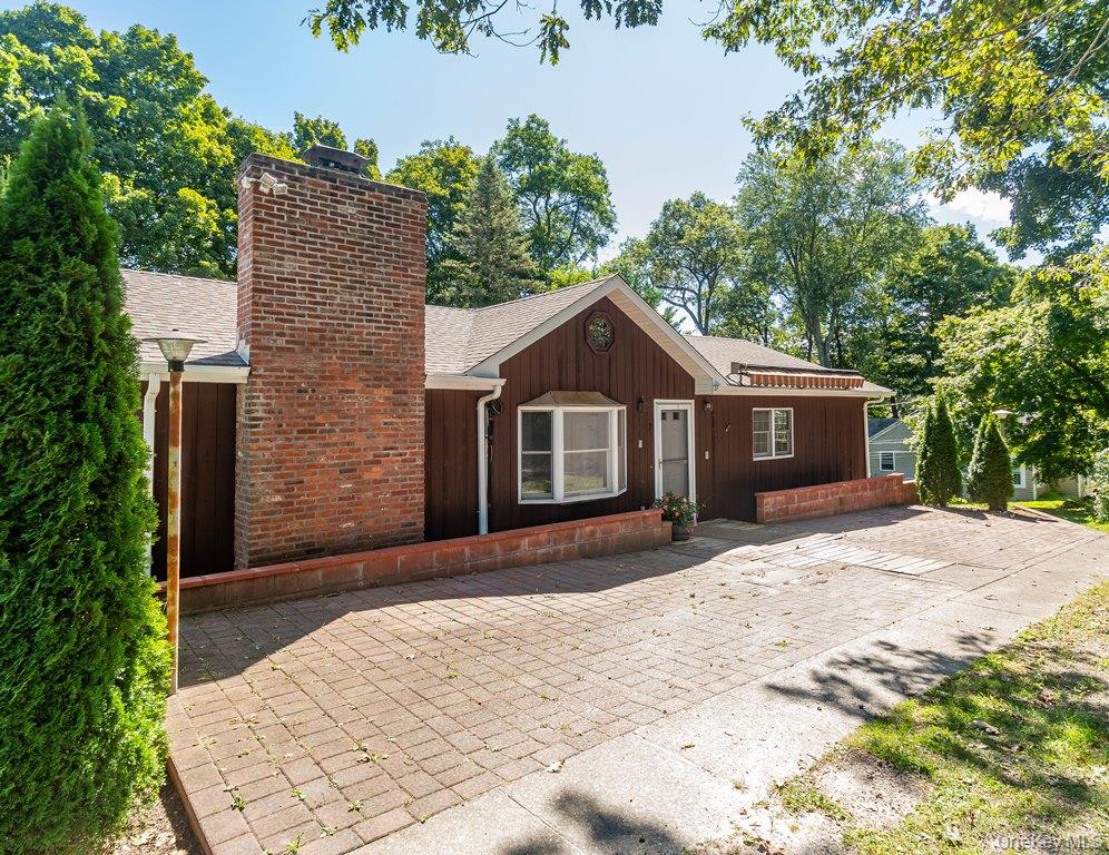 7 Harrimac Lane, Putnam Valley, NY 10579