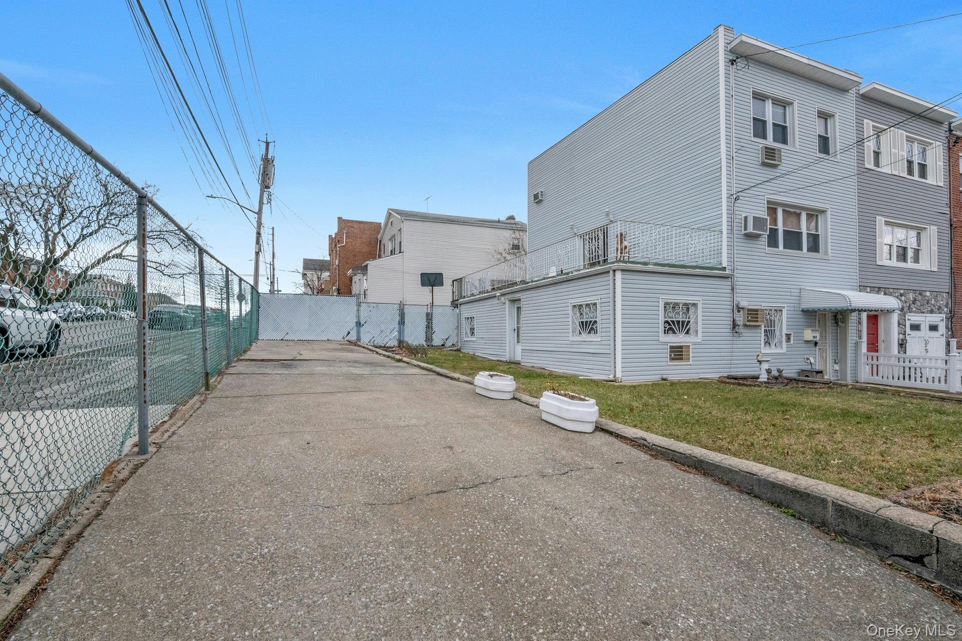 1103 Stadium Avenue, Bronx, NY 10465