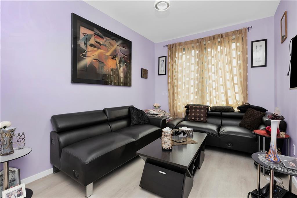 15 W End Avenue # 3F, Brooklyn, NY 11235