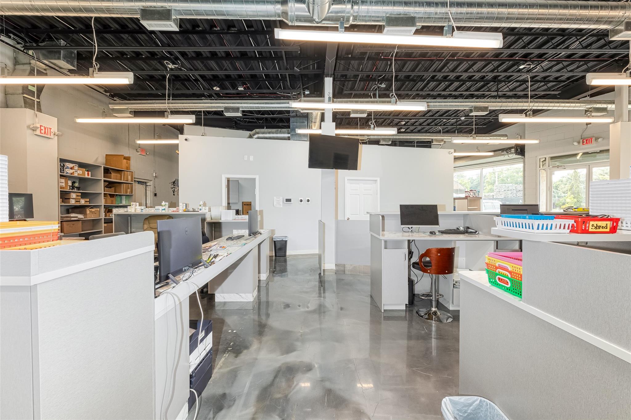 2002 Jericho Turnpike, New Hyde Park, NY 11040