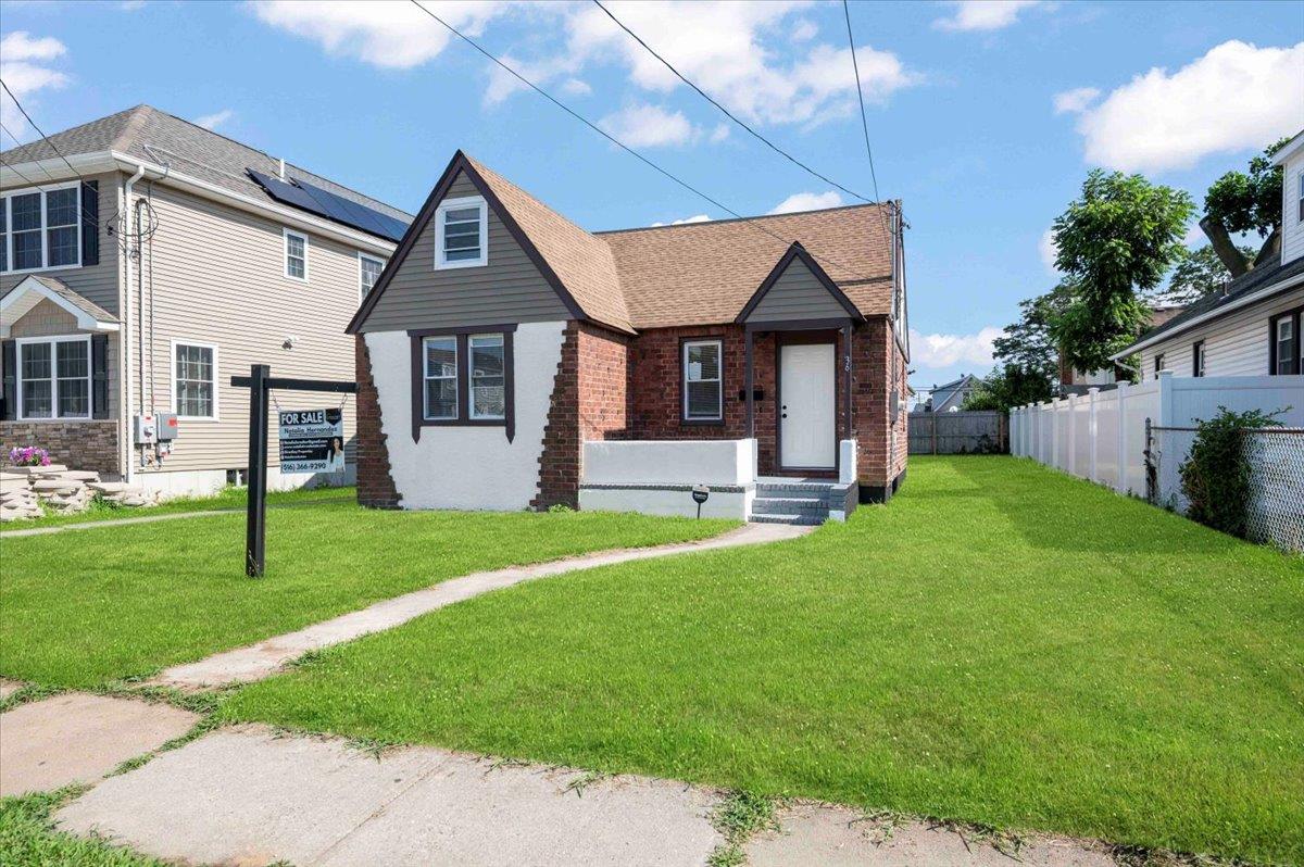 36 Underhill Avenue, Roosevelt, NY 11575