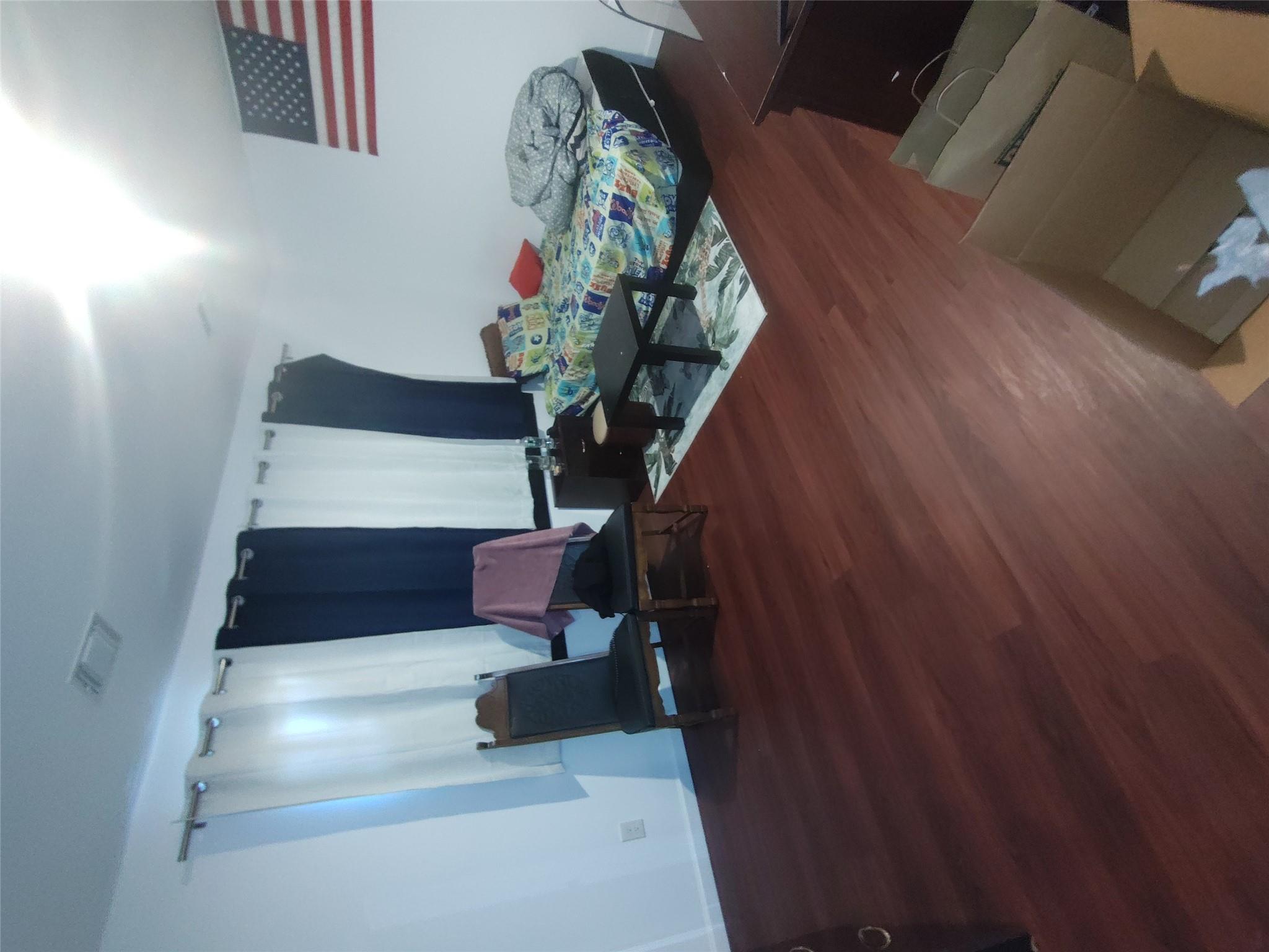 2167A Great Neck Road, Copiague, NY 11726